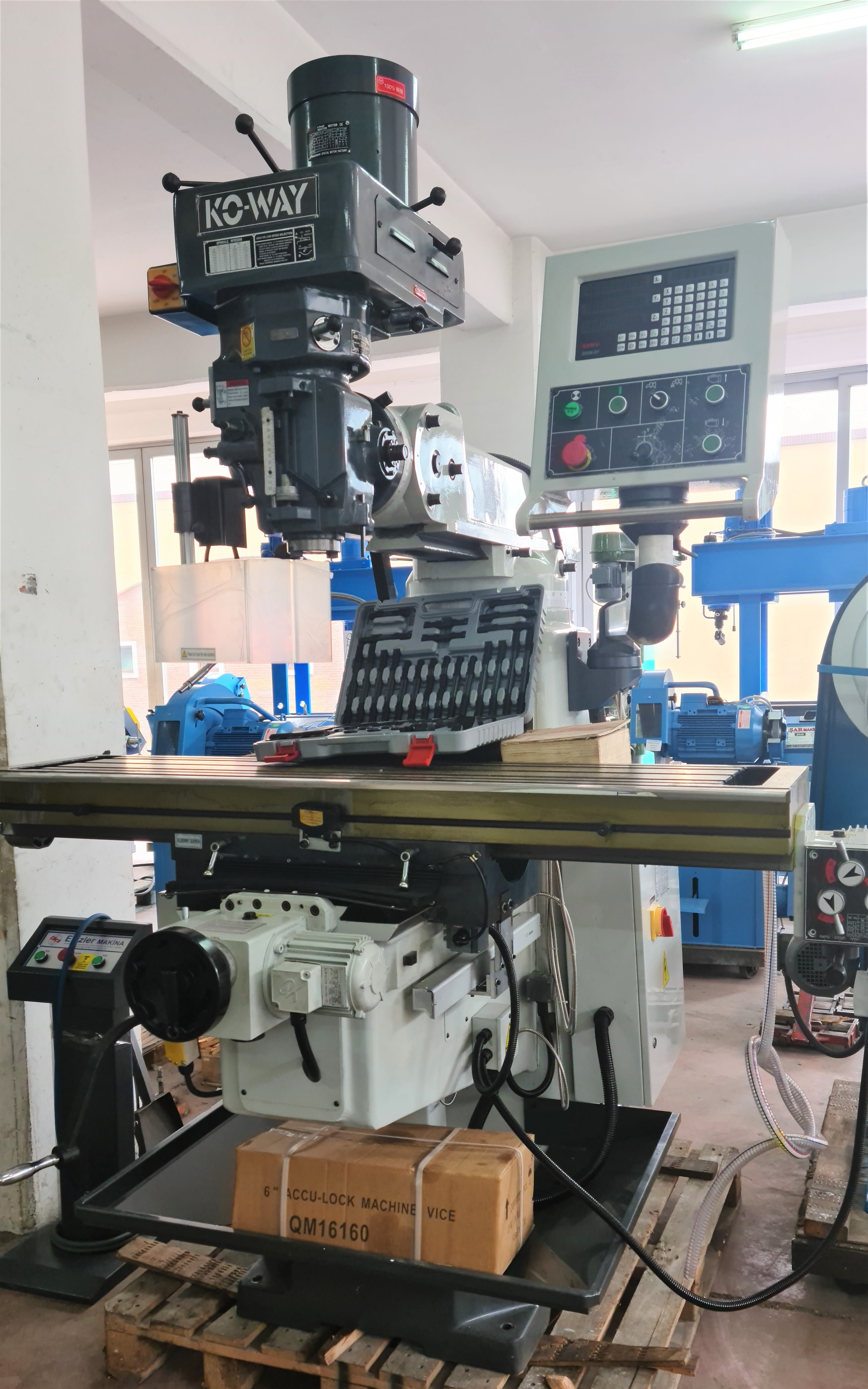 Yüzey İşlem ve Kaplama SistemleriEnka MakKo-Way X6325a Kalıpçı Freze Tezgahı