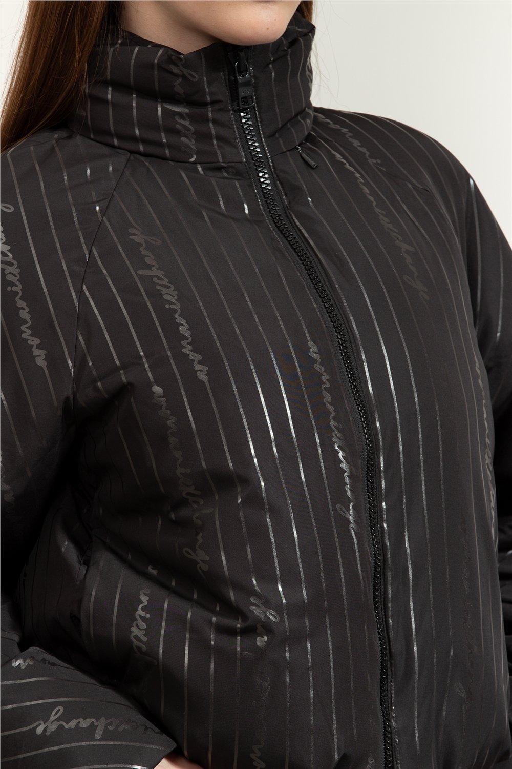 Armani Exchange Kadın Mont