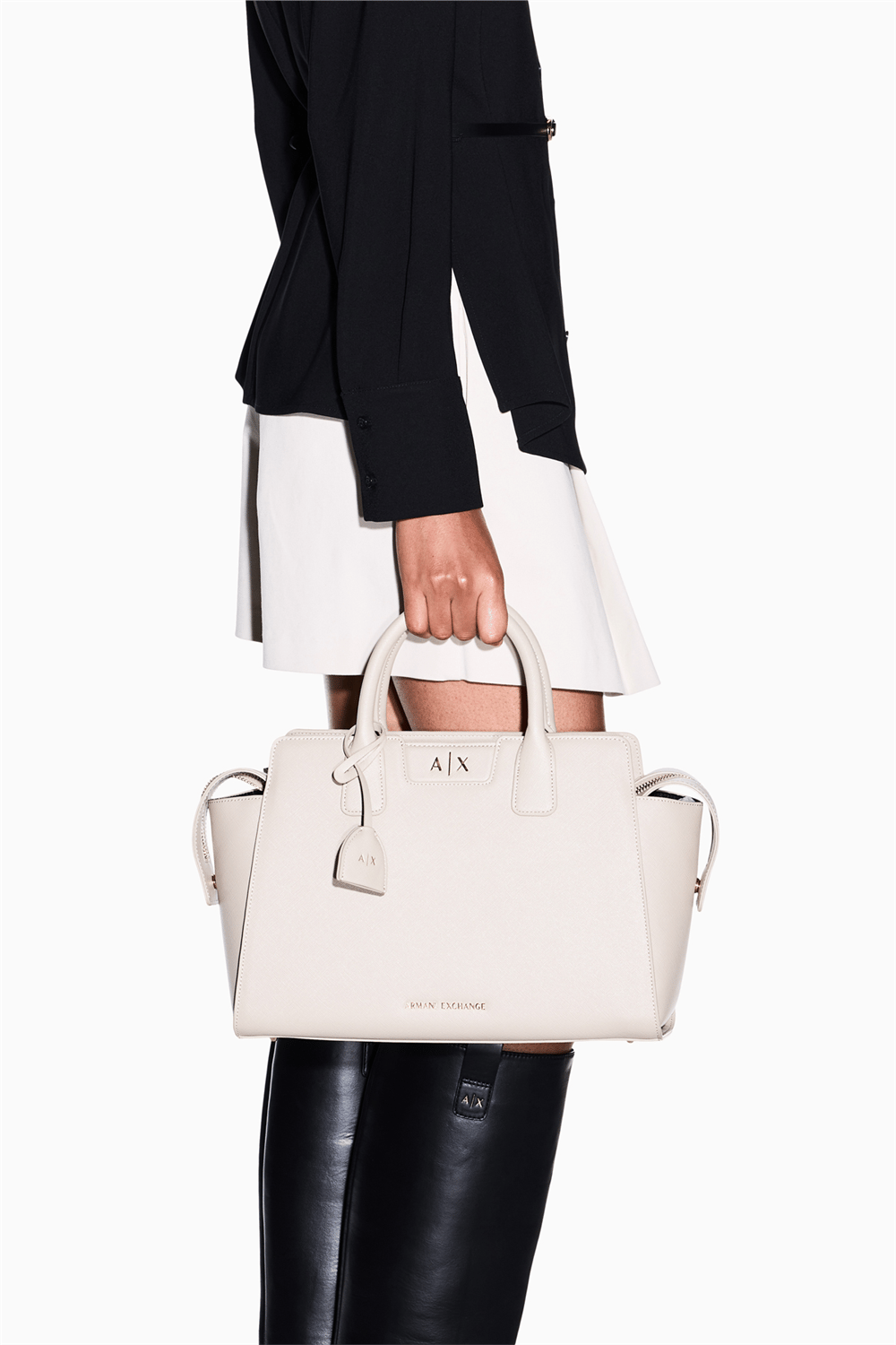 Armani Exchange Kadın Omuz Çantası