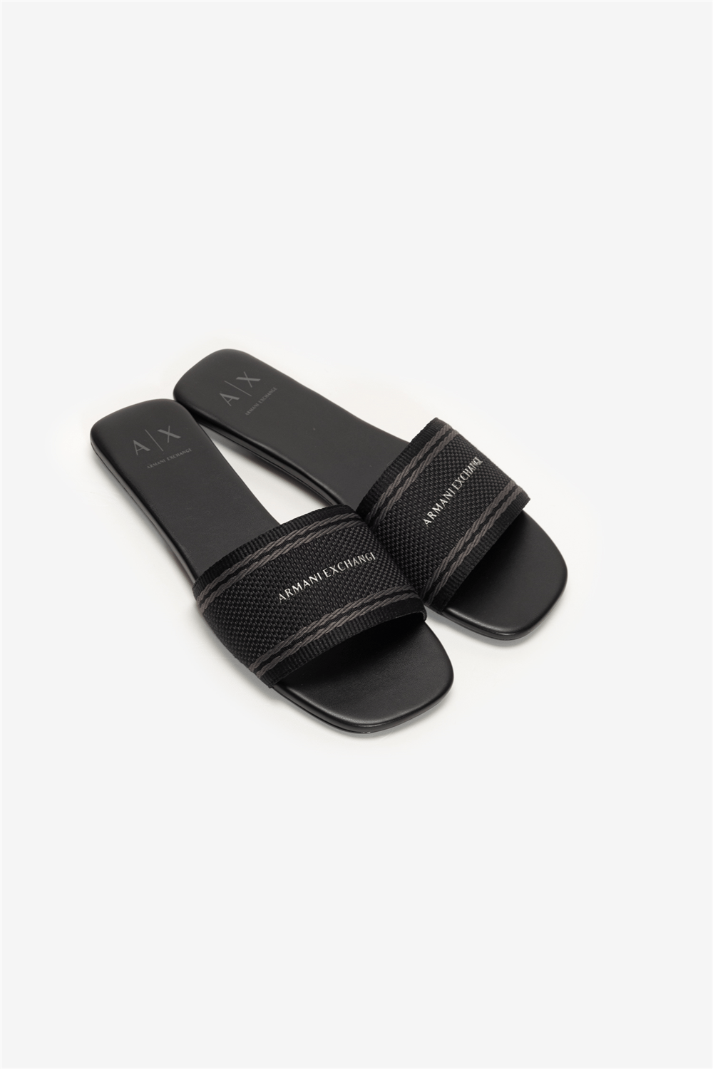 Armani Exchange Kadın Terlik