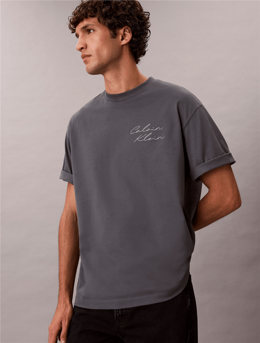 Calvin Klein 16S April Graphic Se Erkek Bisiklet Yaka T-Shirt Gri