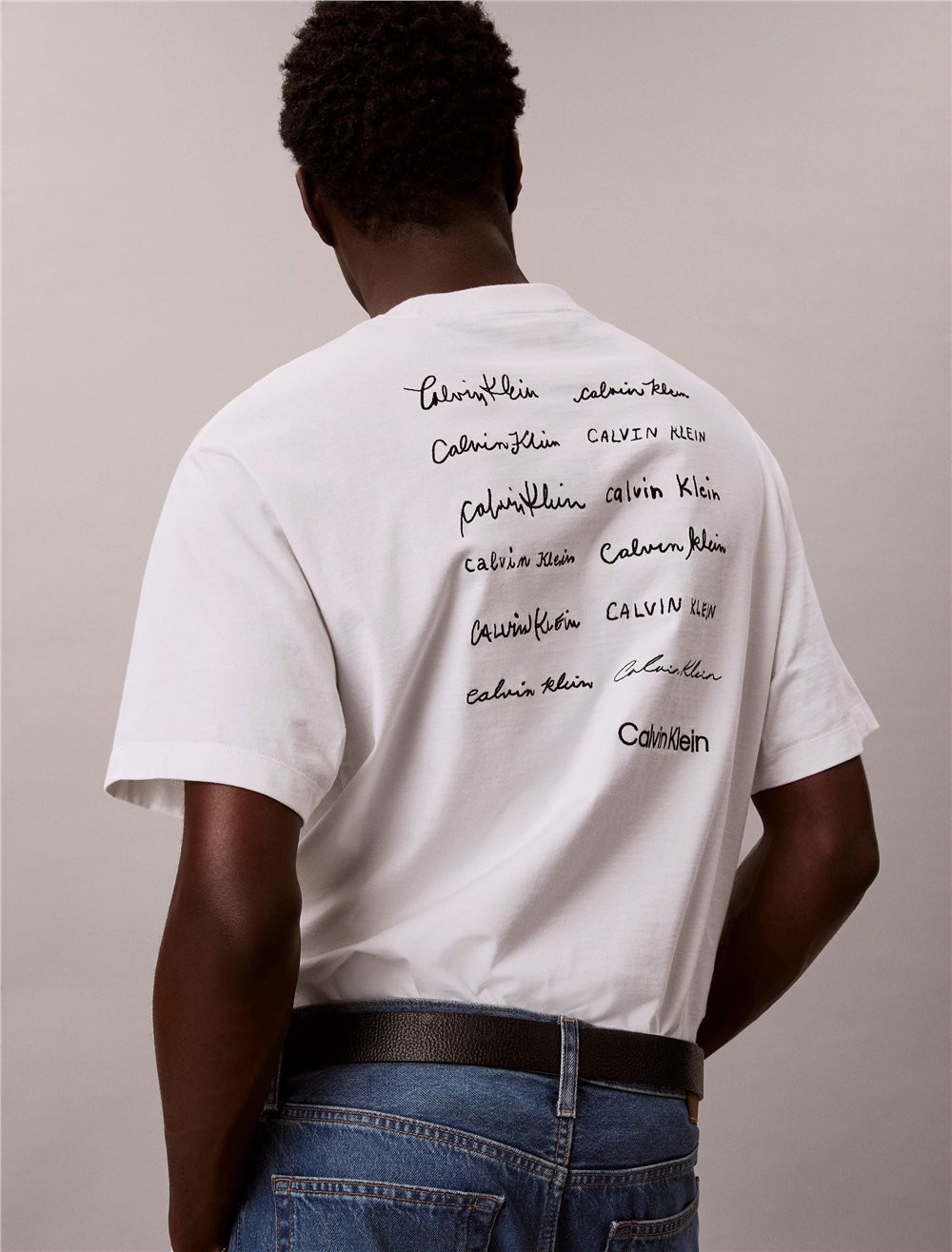 Calvin Klein 16S April Graphic Se Erkek Bisiklet Yaka T-Shirt Beyaz