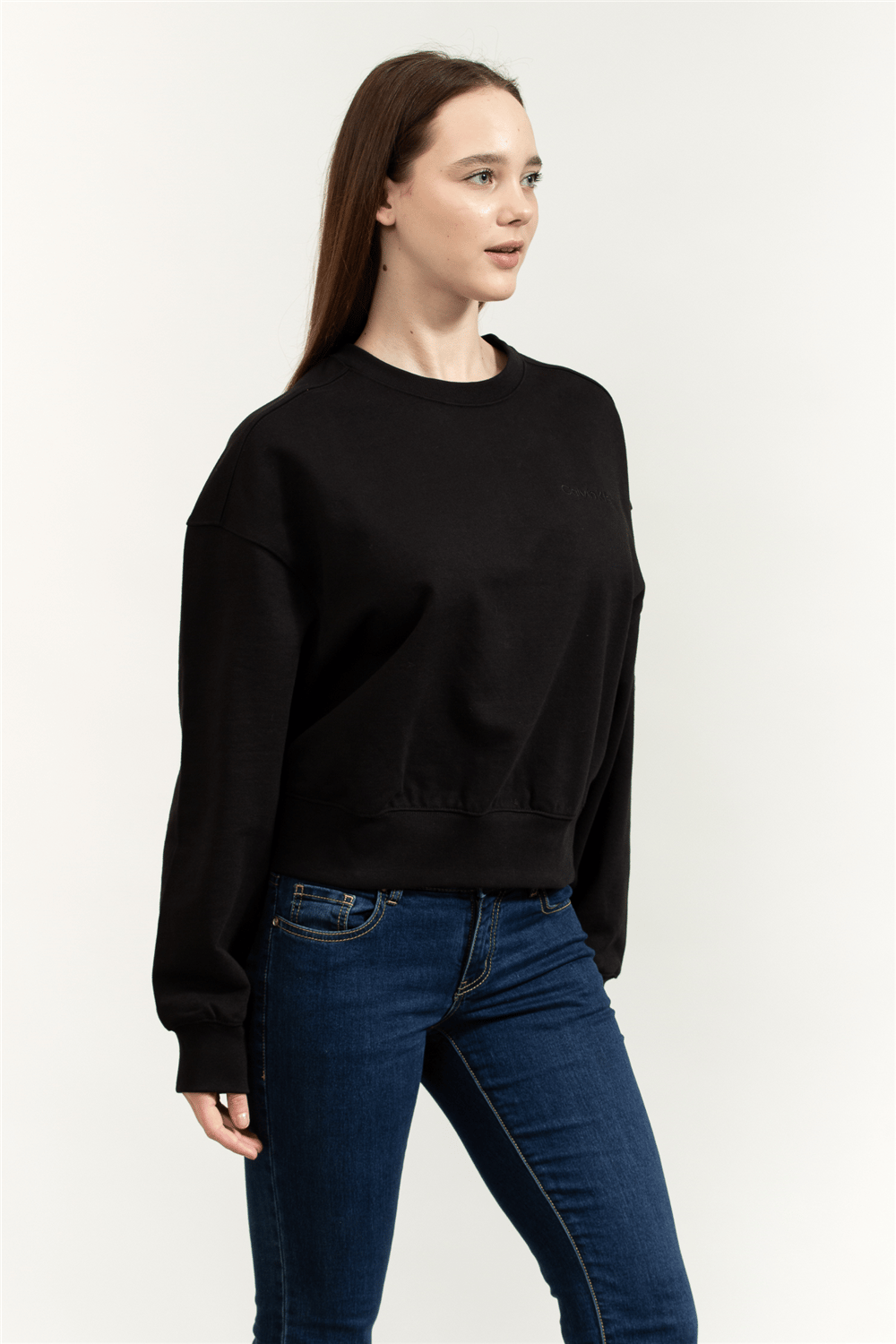 Calvin Klein A- Logo Emb French Terry Crewneck Kadın Bisiklet Yaka Sweatshirt