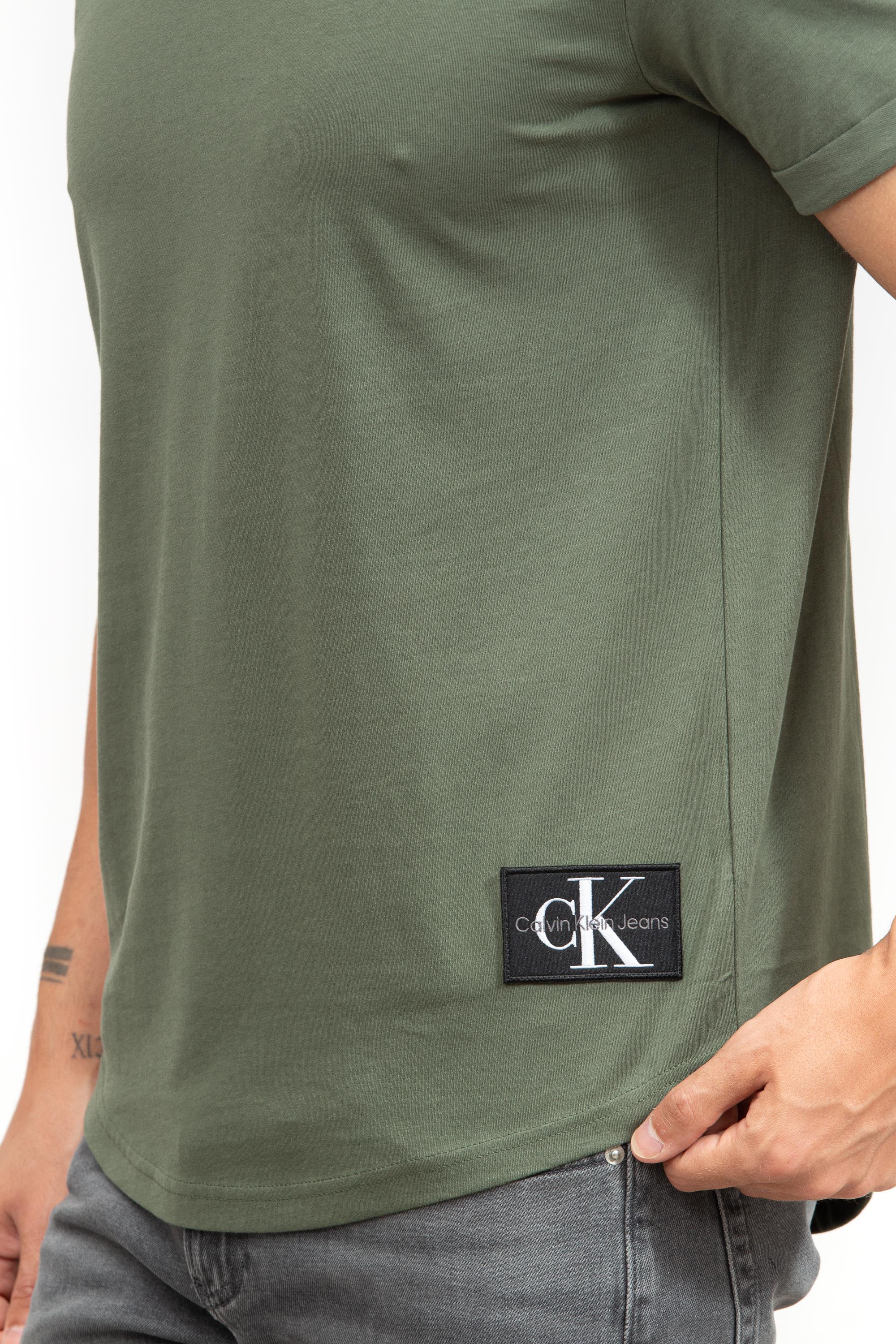 Calvin Klein Badge Turn Up Erkek Bisiklet Yaka T-Shirt