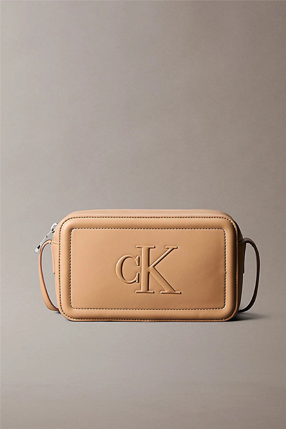 Calvin Klein Bold CK Camera Bag Kadın Mini Omuz Çantası