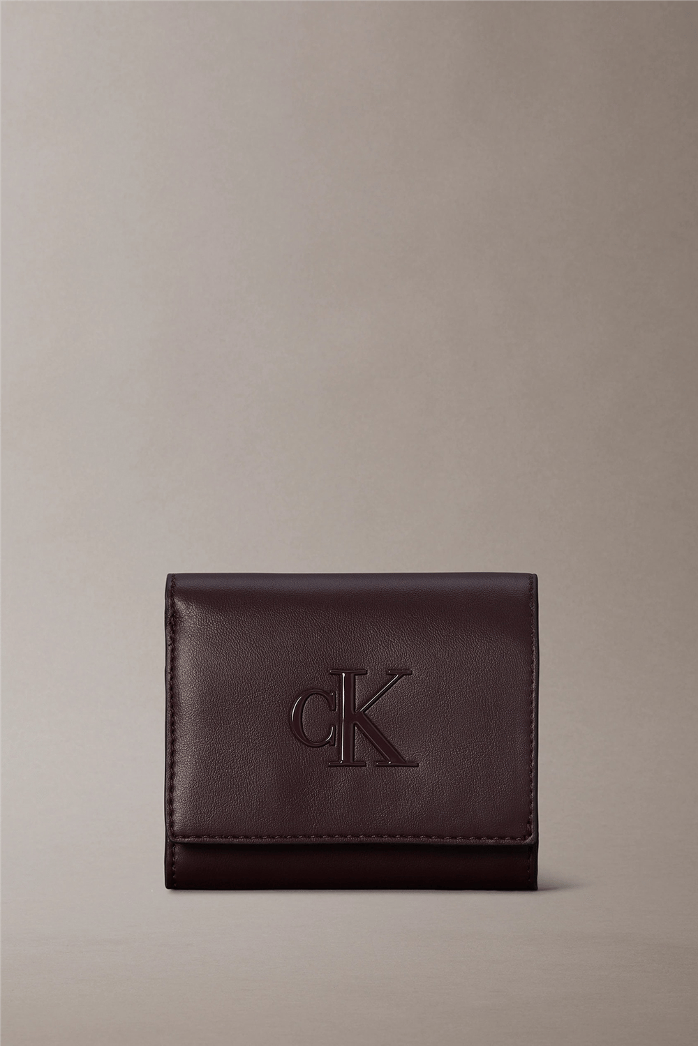 Calvin Klein Bold CK Medium Bifold Kadın Cüzdan Siyah