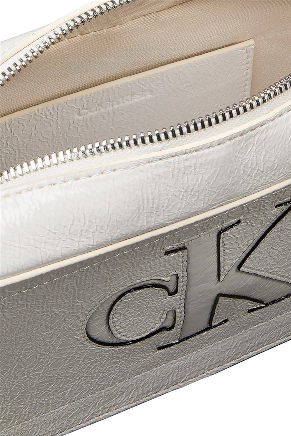 Calvin Klein Bold Ck Outline Camera Bag Kadın Mini Omuz Çantası Çok Renkli