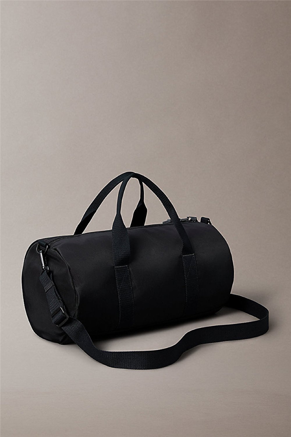 Calvin Klein Bold Weekender Erkek El Çantası Siyah