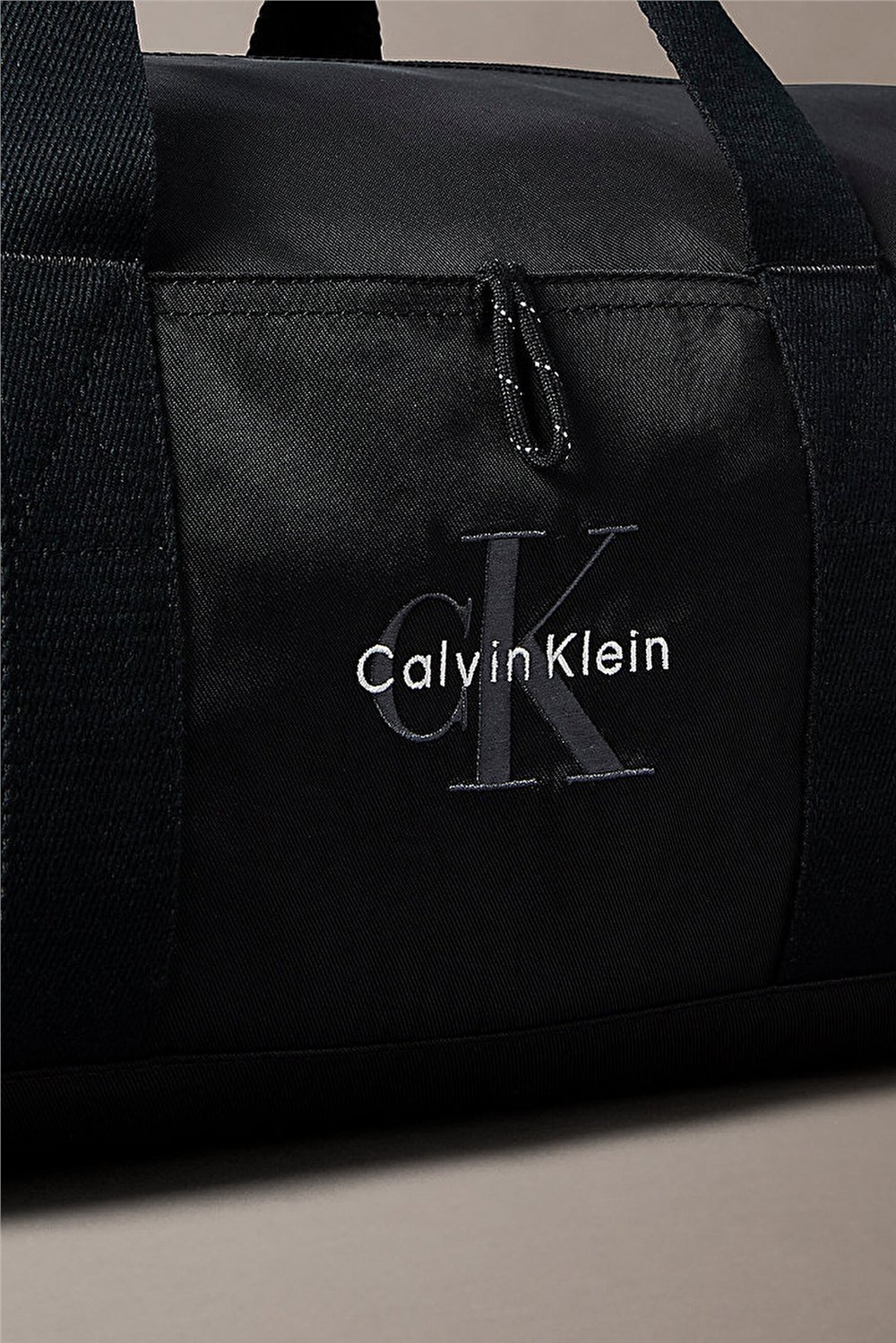 Calvin Klein Bold Weekender Erkek El Çantası Siyah