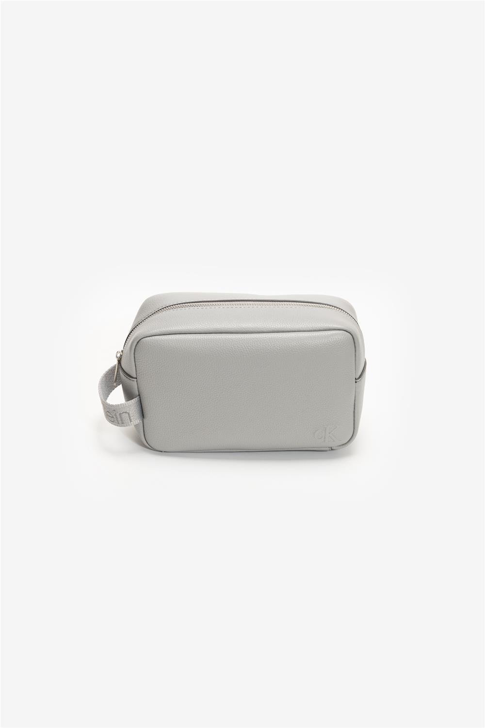 Calvin Klein Cargo Dopp Kit Erkek El Çantası