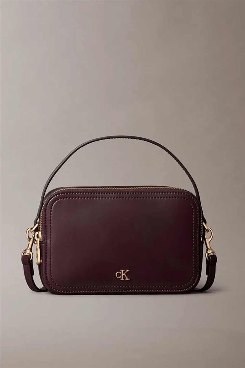 Calvin Klein Ck Hardware Camera Bag Kadın Mini Omuz Çantası Siyah