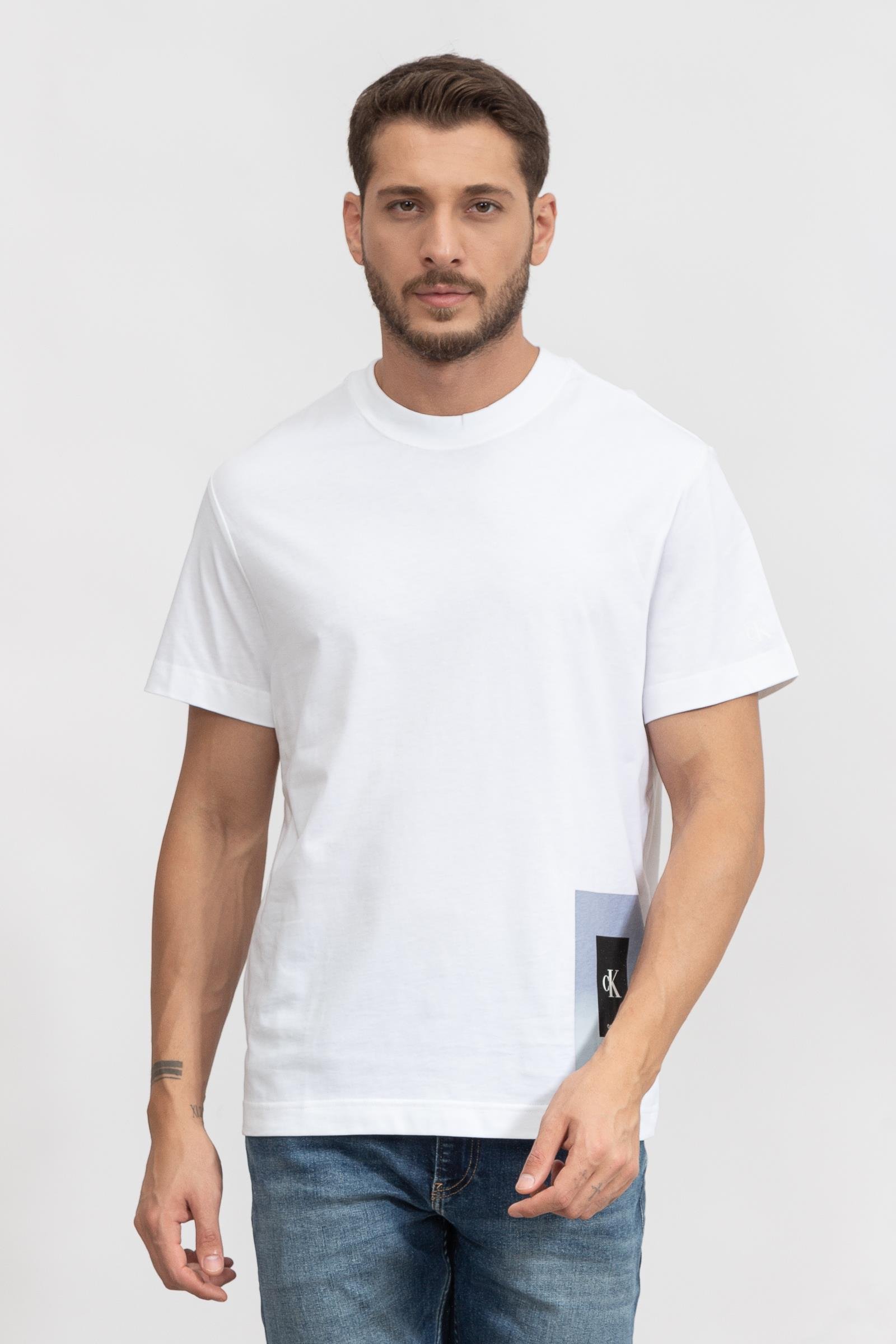 Calvin Klein Ck illuminated Box Erkek Bisiklet Yaka T-Shirt