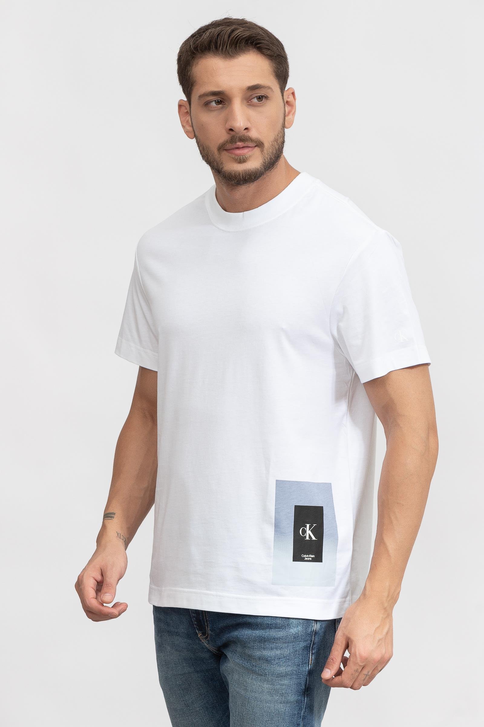 Calvin Klein Ck illuminated Box Erkek Bisiklet Yaka T-Shirt
