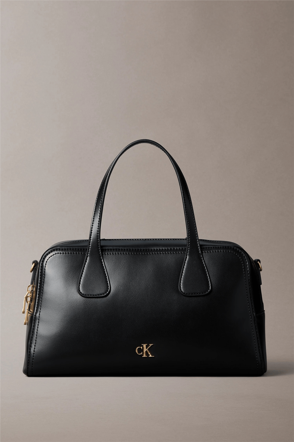 Calvin Klein Ck Medium Bowling Bag Kadın Mini Omuz Çantası Siyah