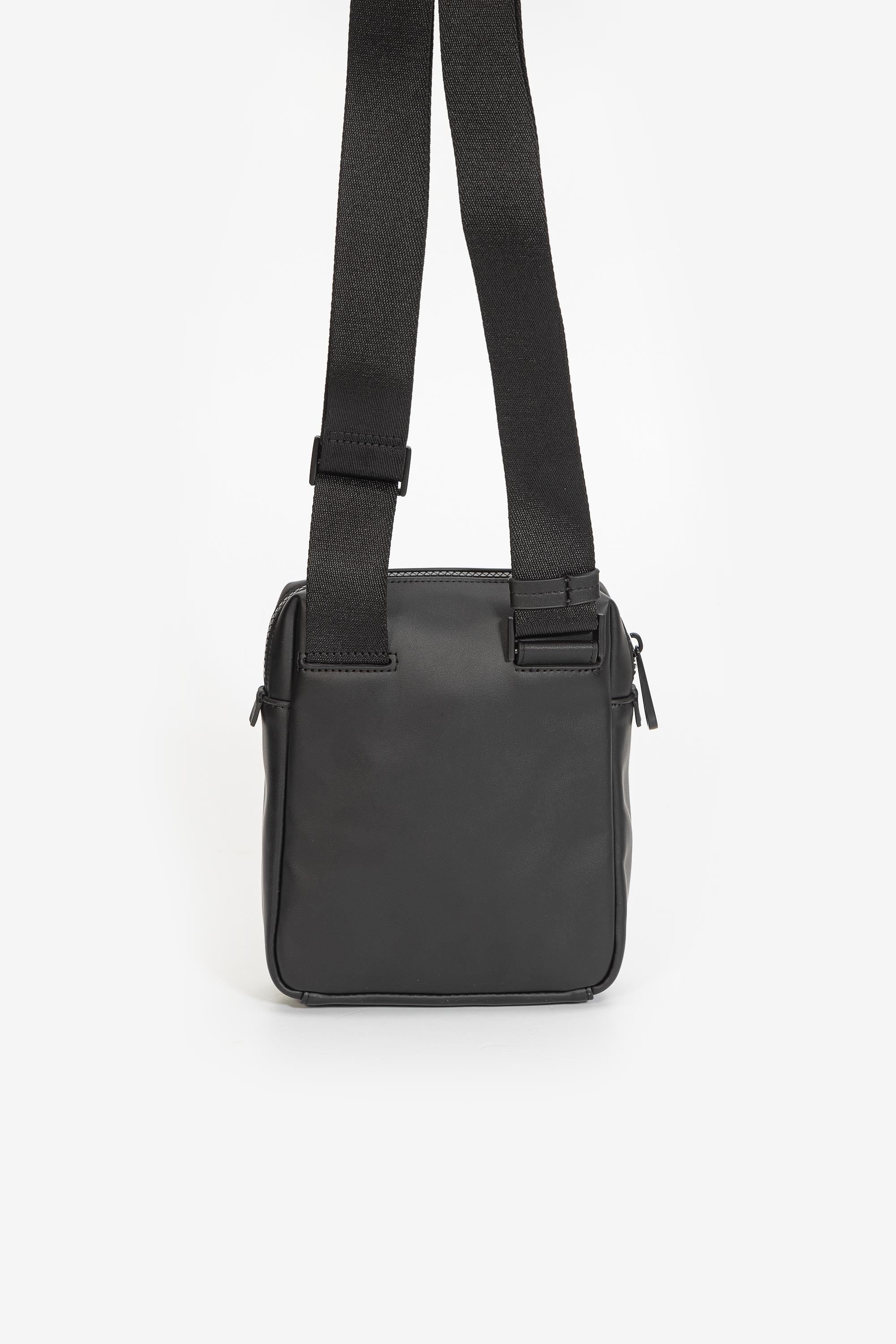 Calvin Klein Ck Must S Smo Erkek Reporter Çanta