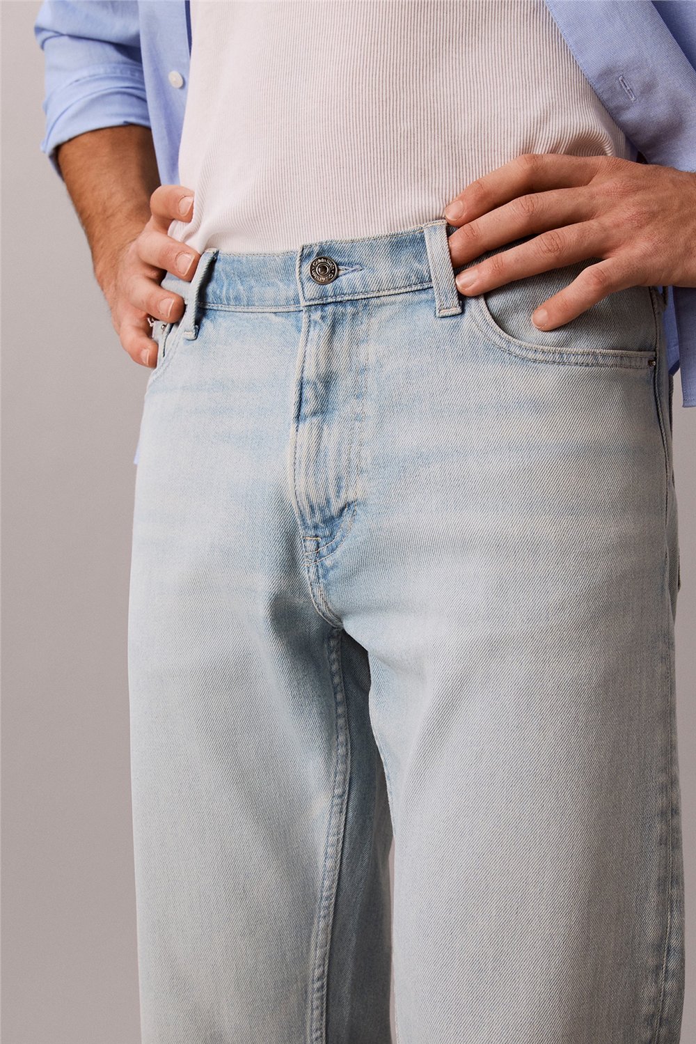 Calvin Klein Classic Taper Vintage Whisper Je Erkek Jean Pantolon