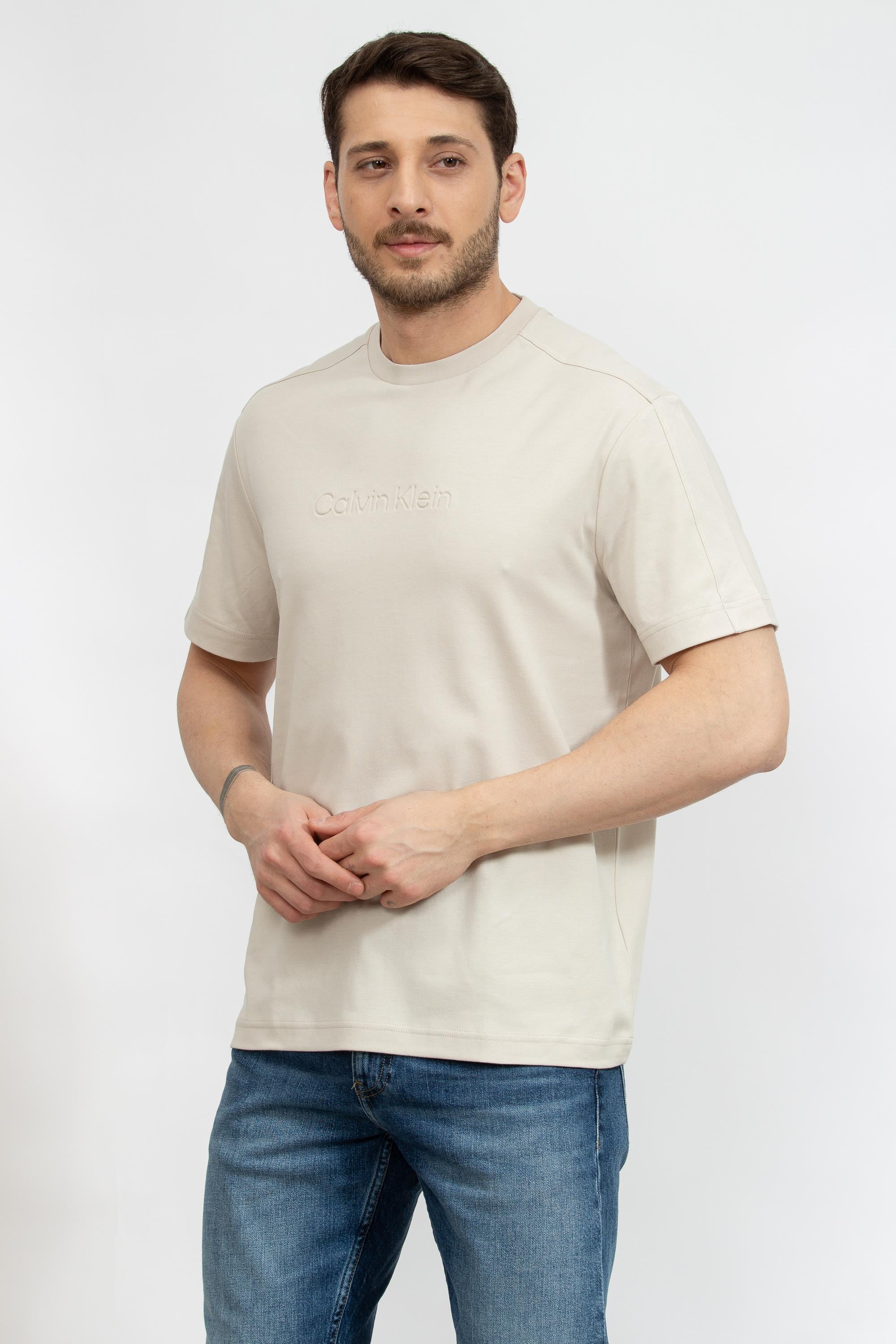 Calvin Klein Comfort Debossed Logo Erkek Bisiklet Yaka T-Shirt