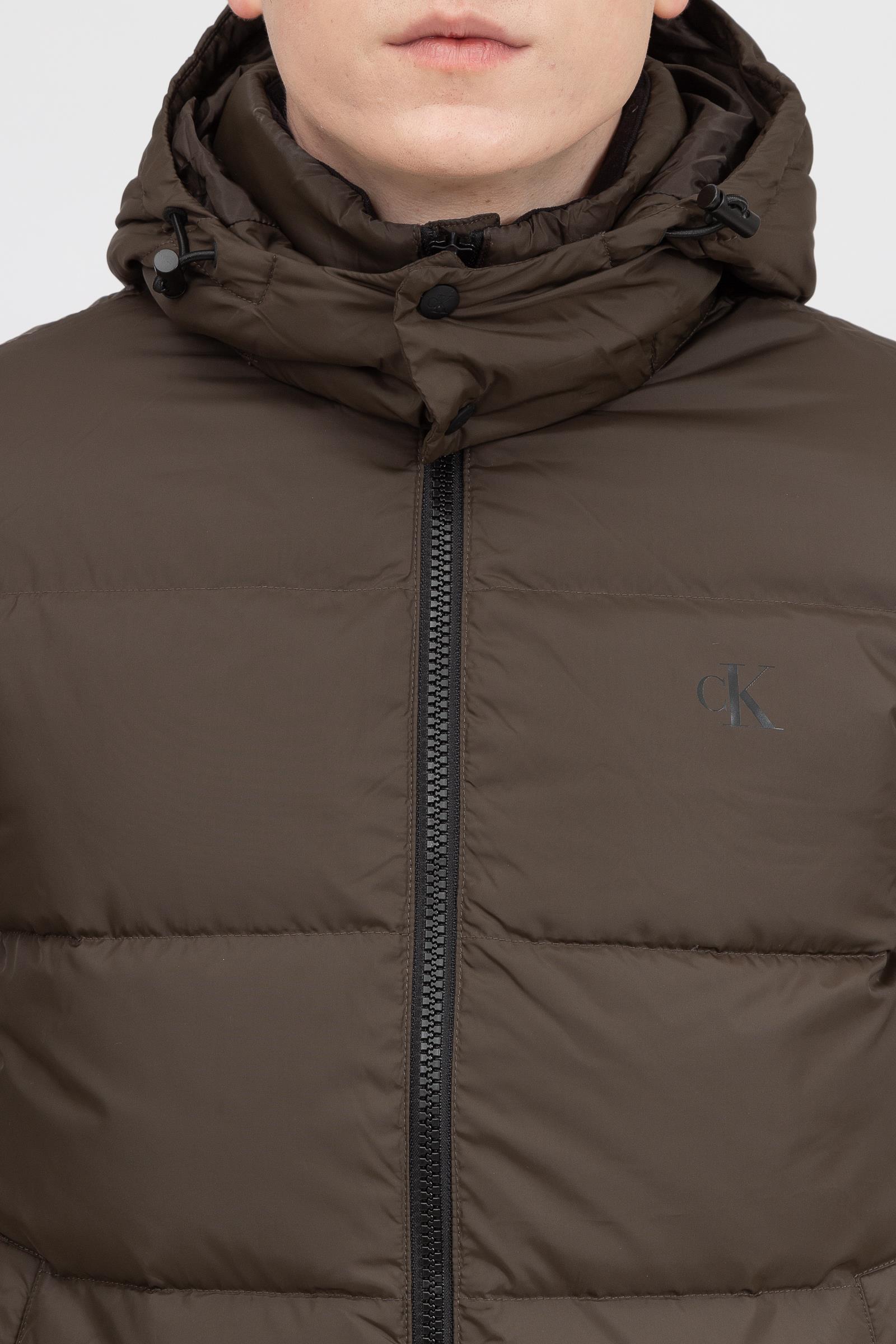 Calvin Klein Core Essentials Erkek Mont