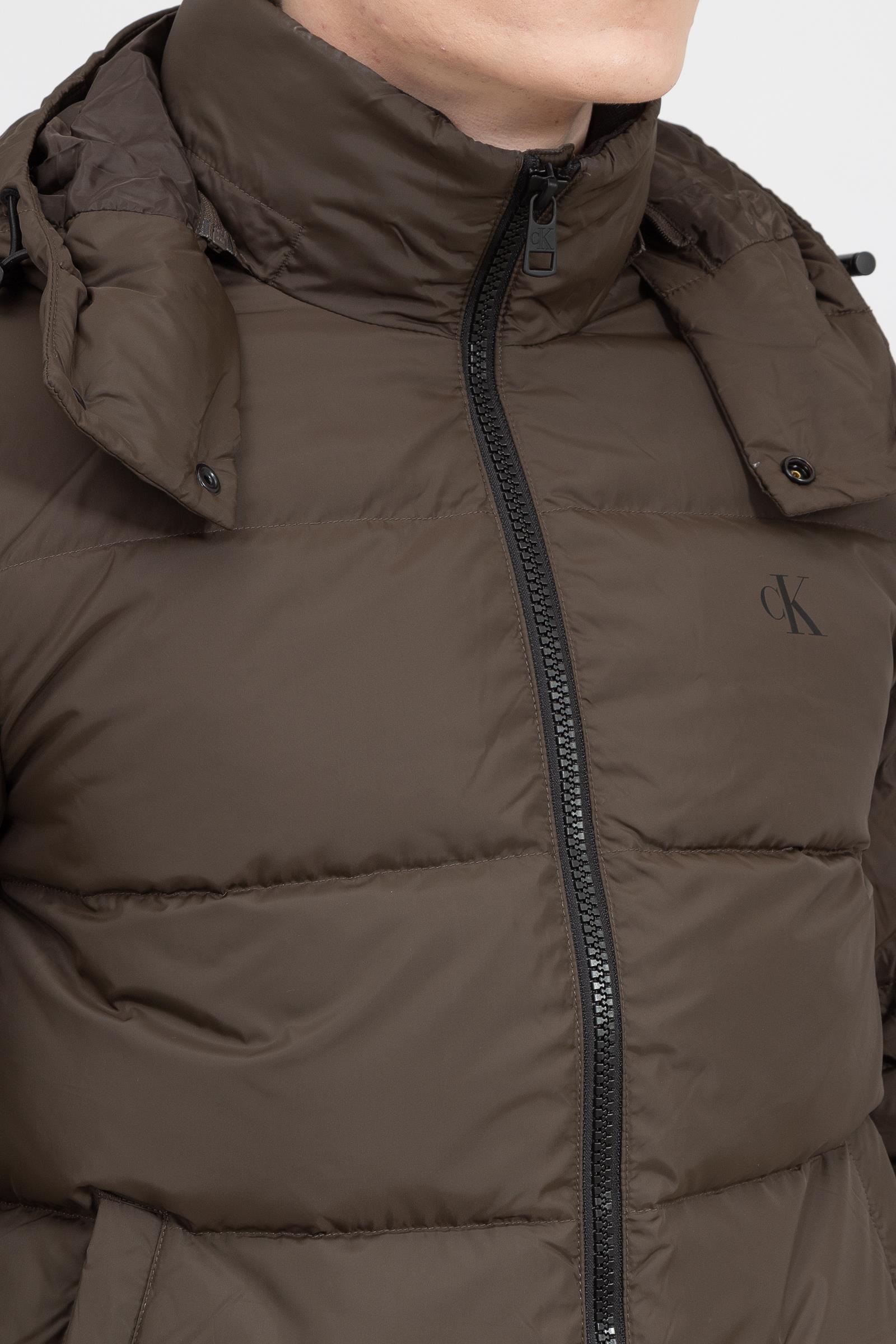 Calvin Klein Core Essentials Erkek Mont