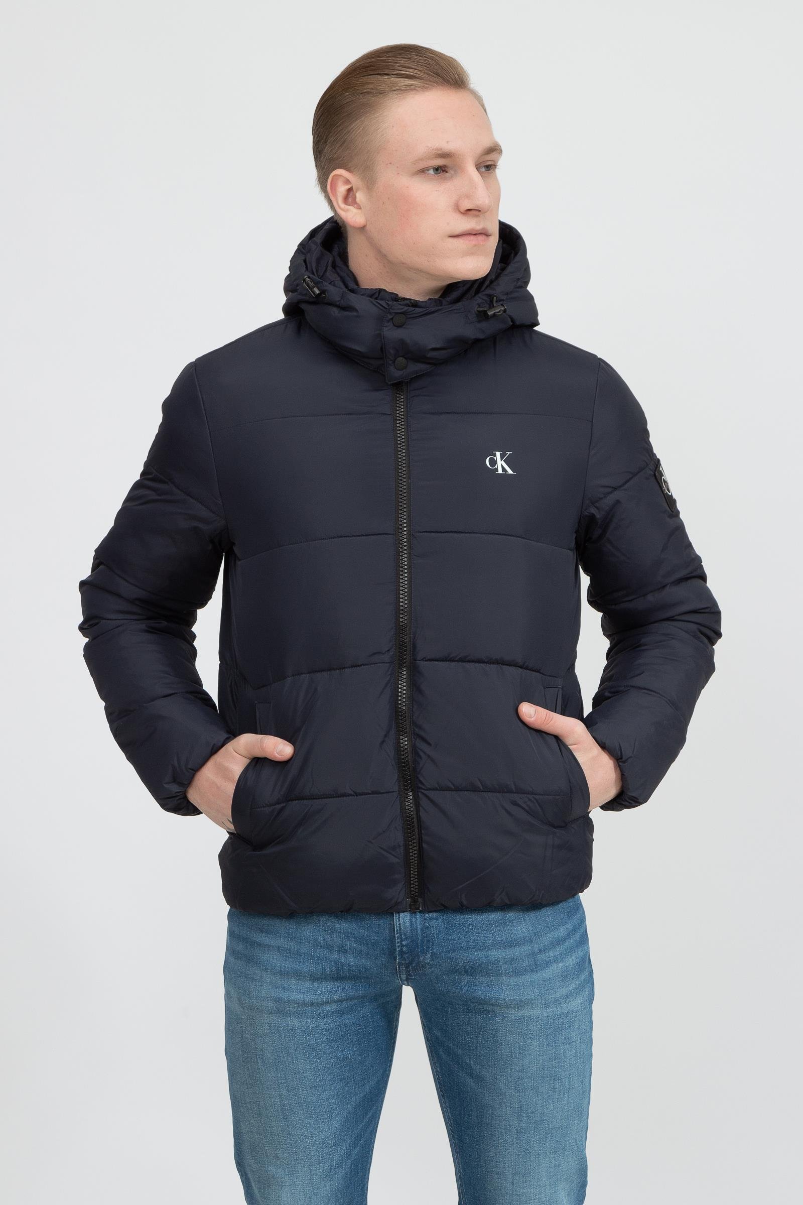 Calvin Klein Core Essentials Erkek Mont