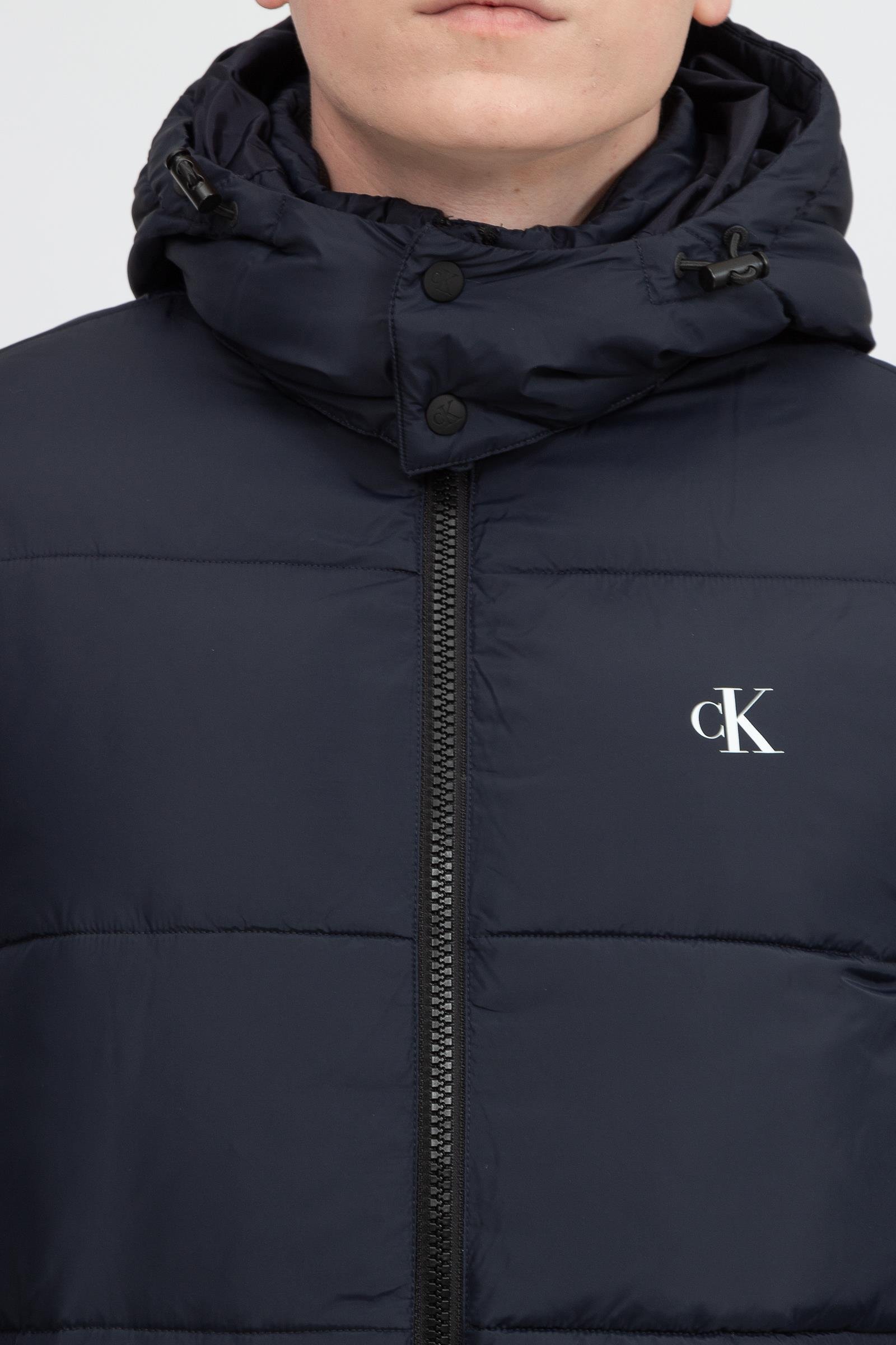 Calvin Klein Core Essentials Erkek Mont