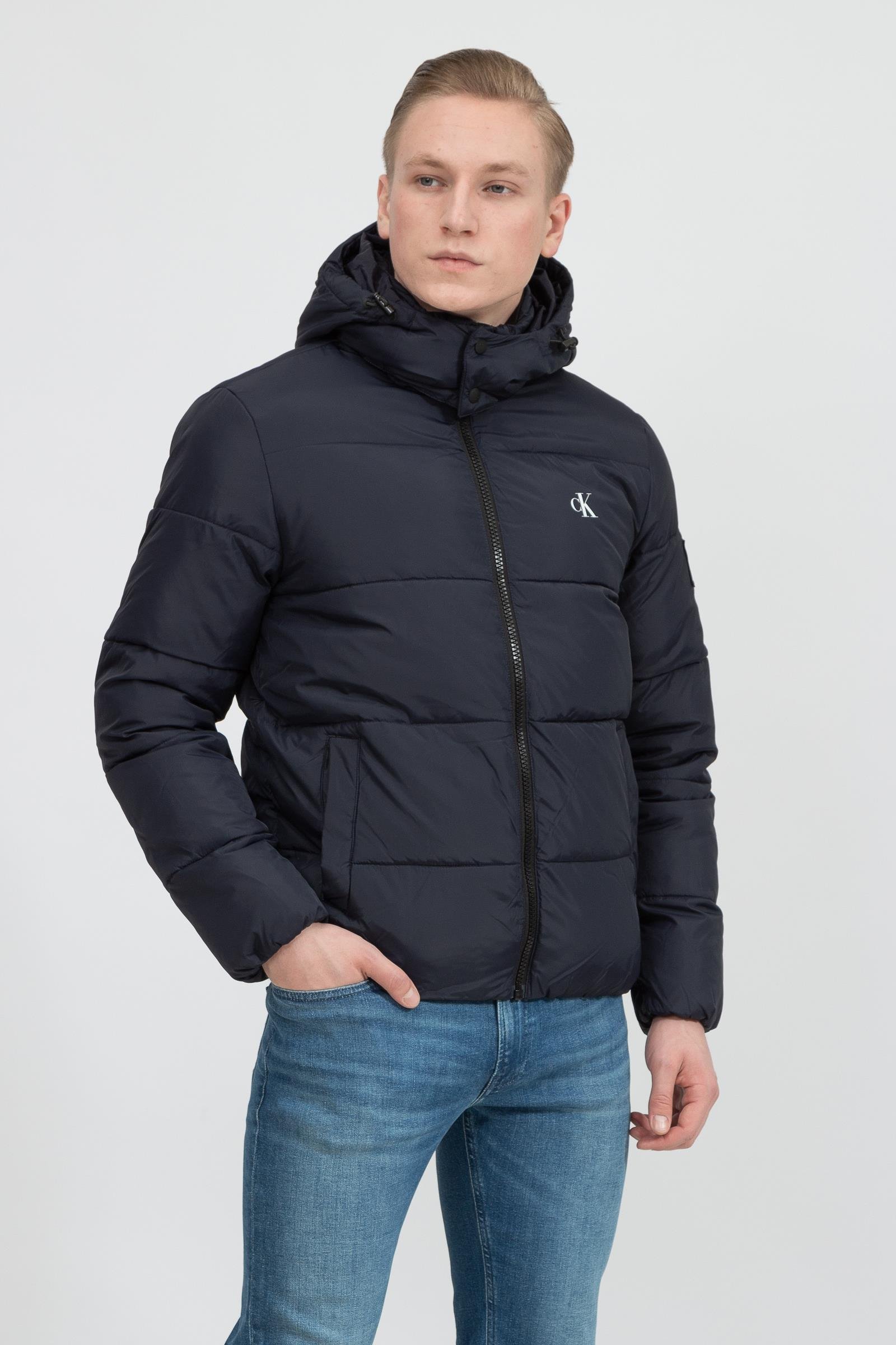 Calvin Klein Core Essentials Erkek Mont