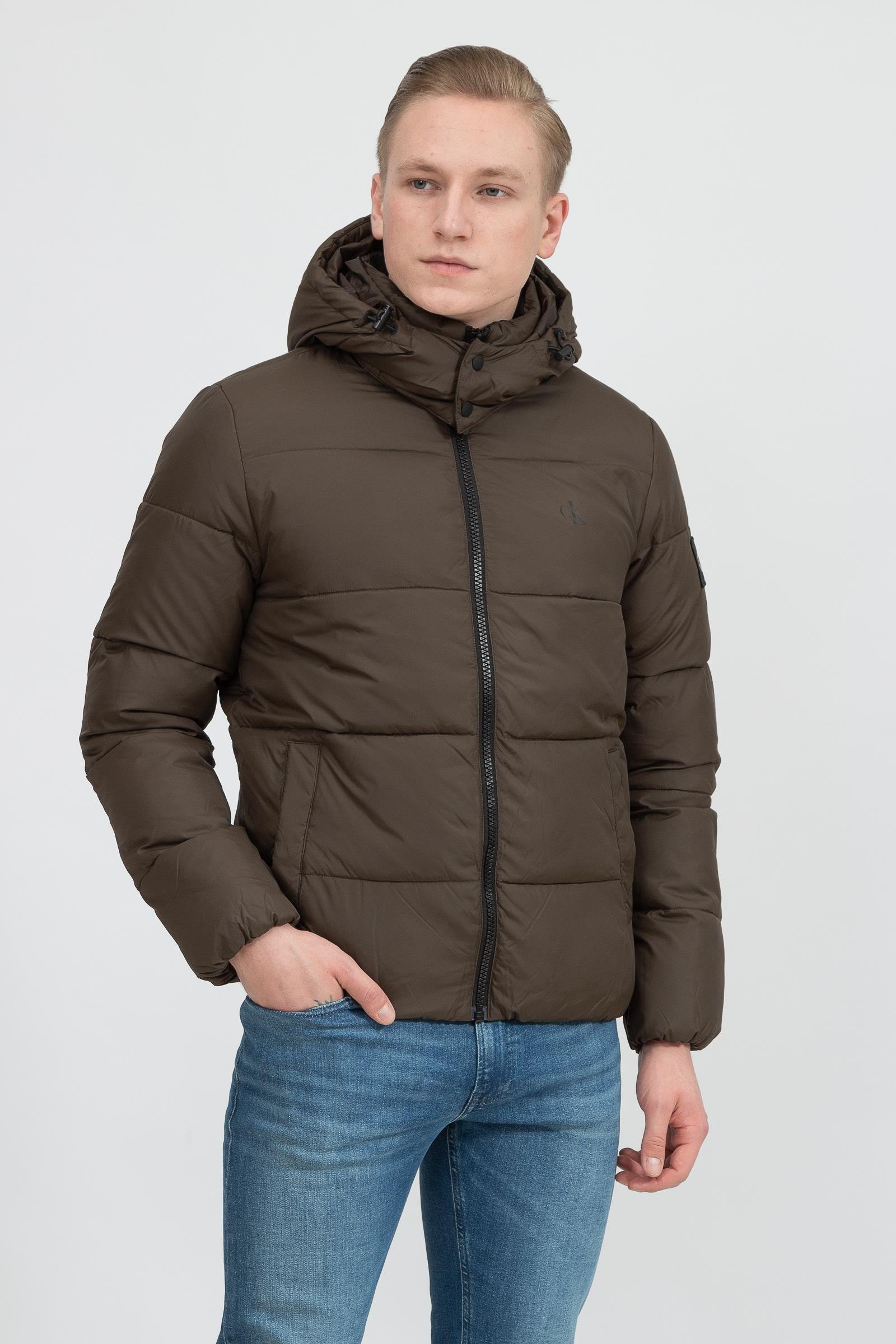 Calvin Klein Core Essentials Erkek Mont