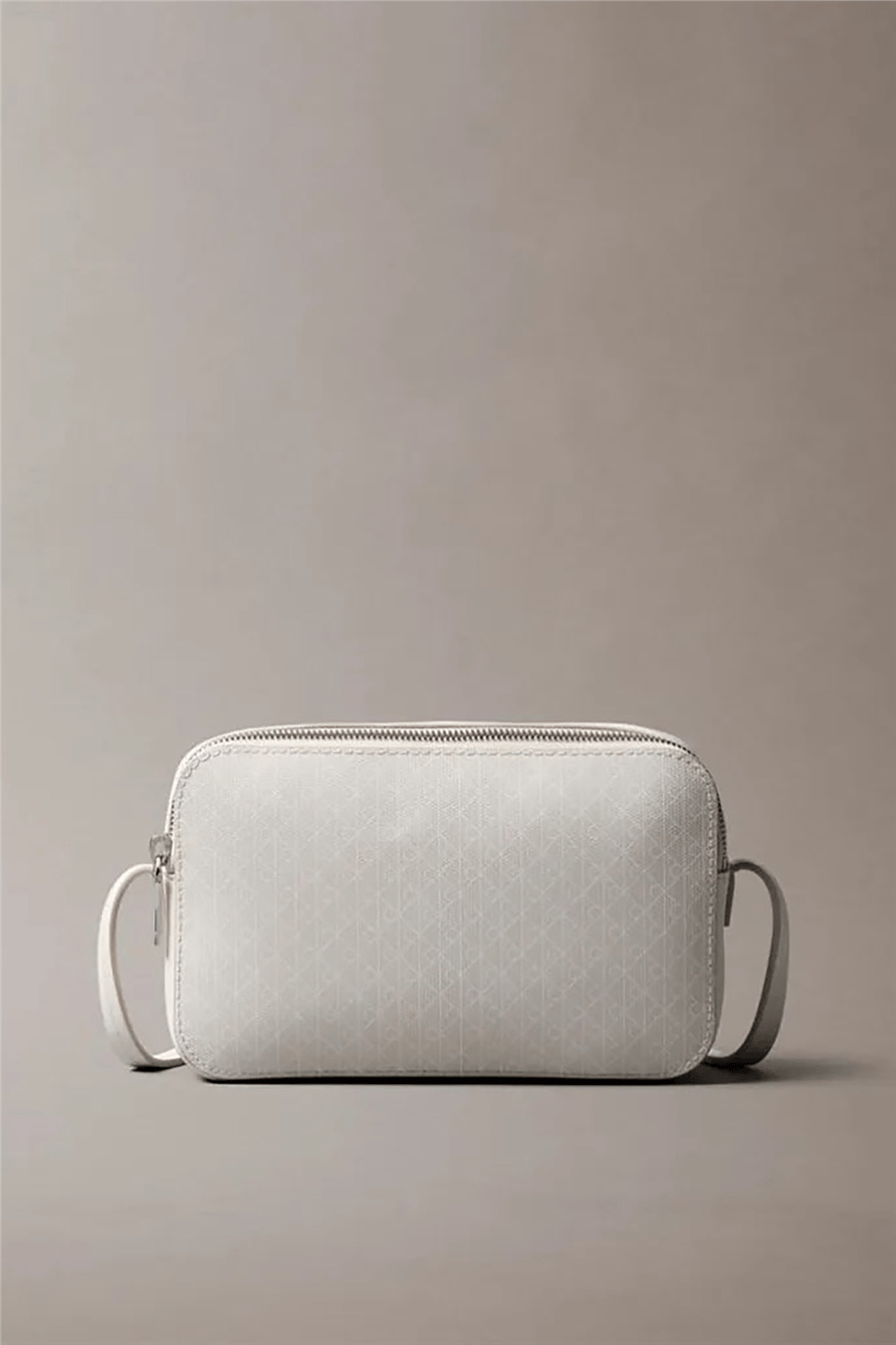 Calvin Klein Emblem Aop Elongated Camera Bag Kadın Mini Omuz Çantası