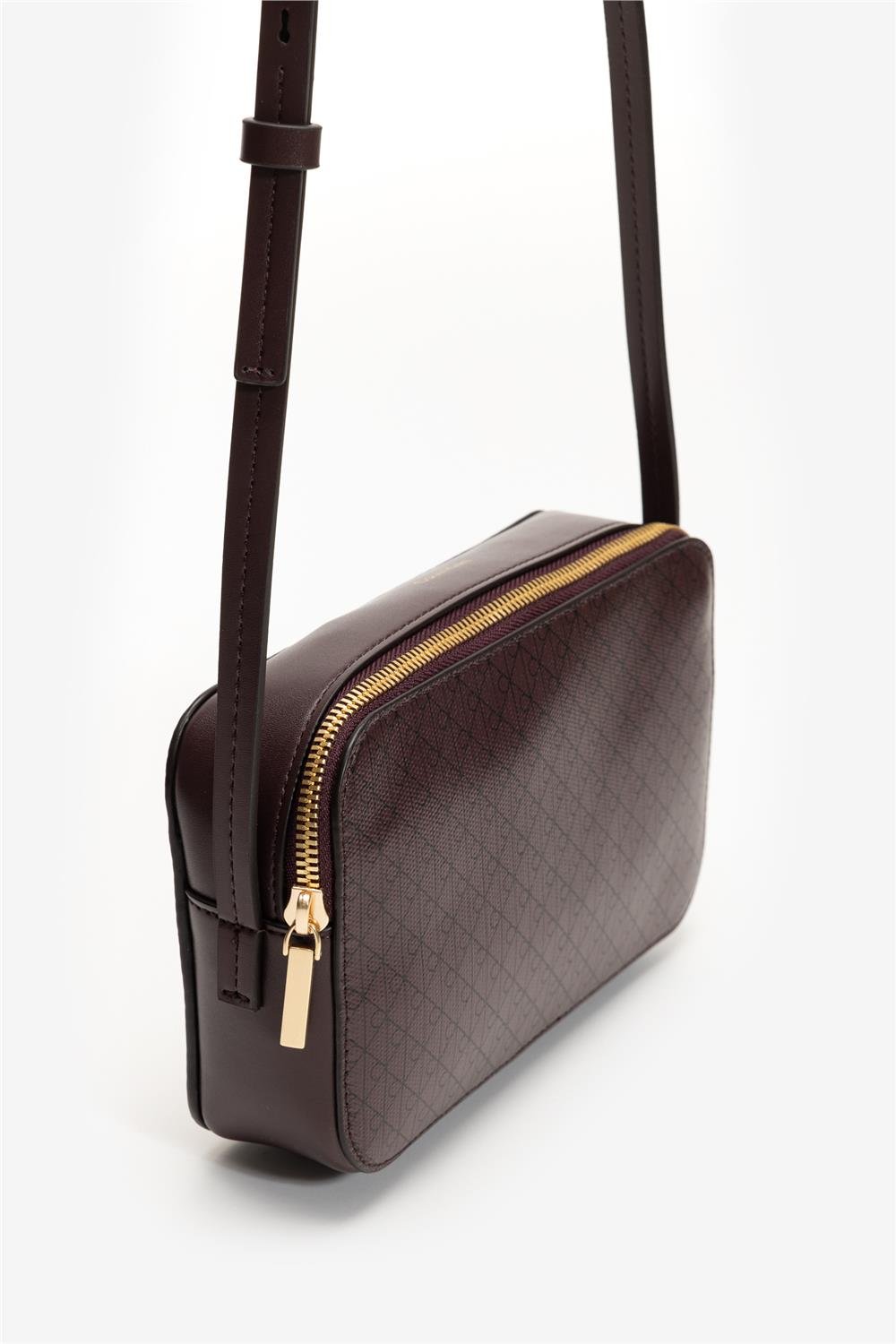 Calvin Klein Emblem Aop Elongated Kadın Mini Omuz Çantası