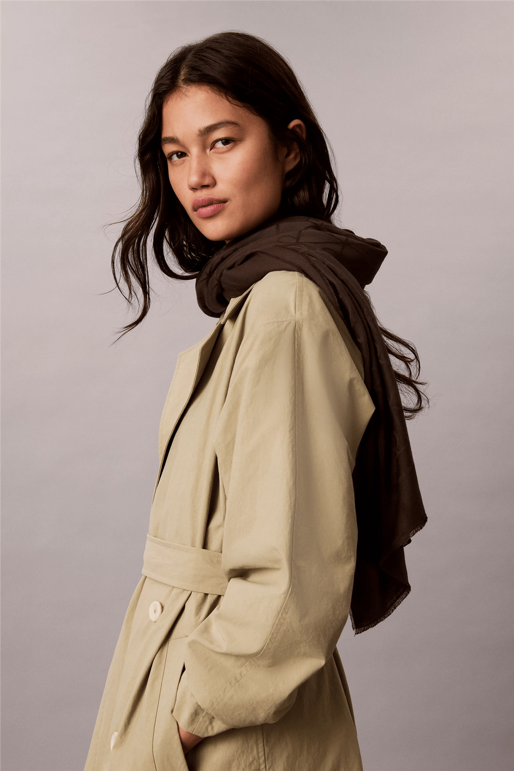 Calvin Klein Emblem Aop Glossy Tonal Scarf Kadın Atkı Siyah