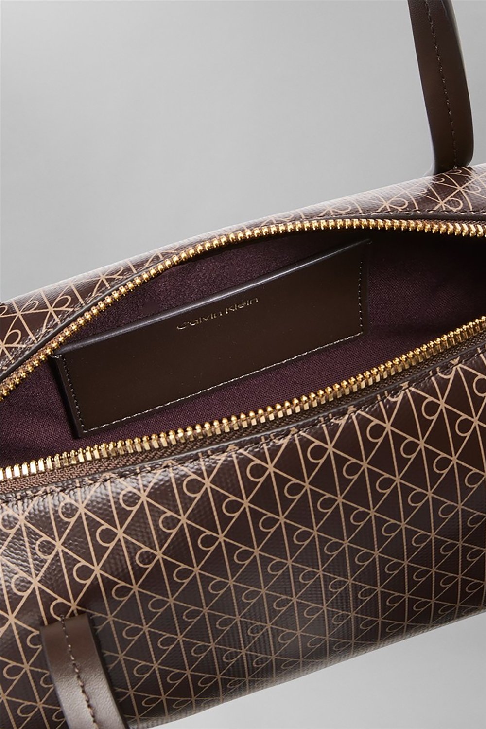 Calvin Klein Emblem Aop Small Duffle Bag Kadın Spor Çantası