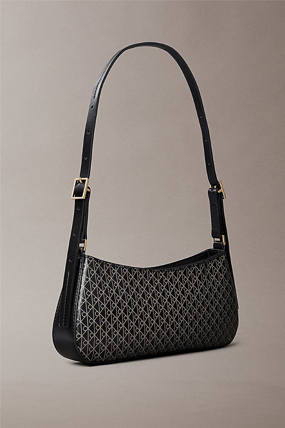Calvin Klein Emblem Aop Small Shoulder Bag Kadın Mini Omuz Çantası Siyah