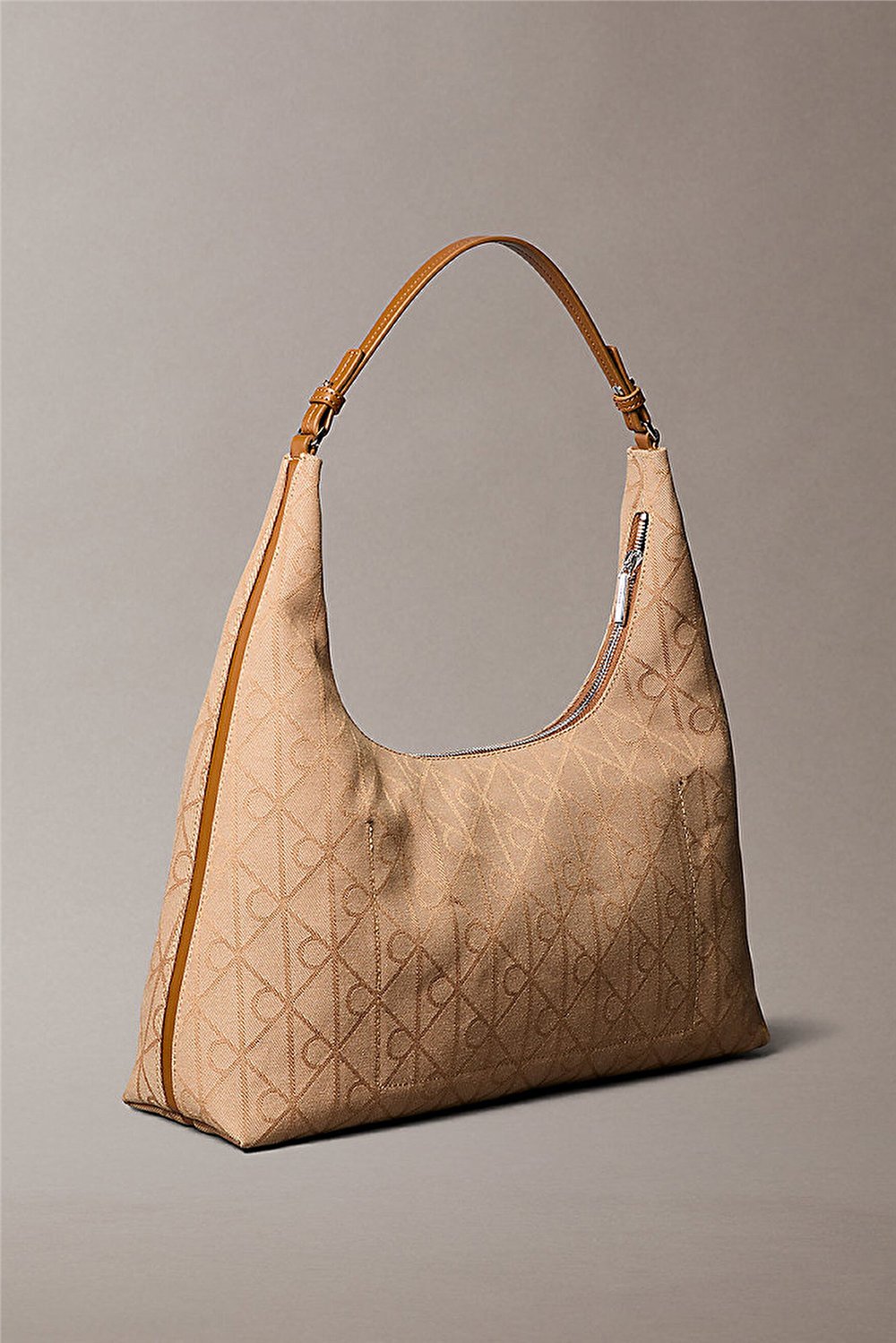 Calvin Klein Emblem Jacquard Shoulder Bag Kadın Omuz Çantası