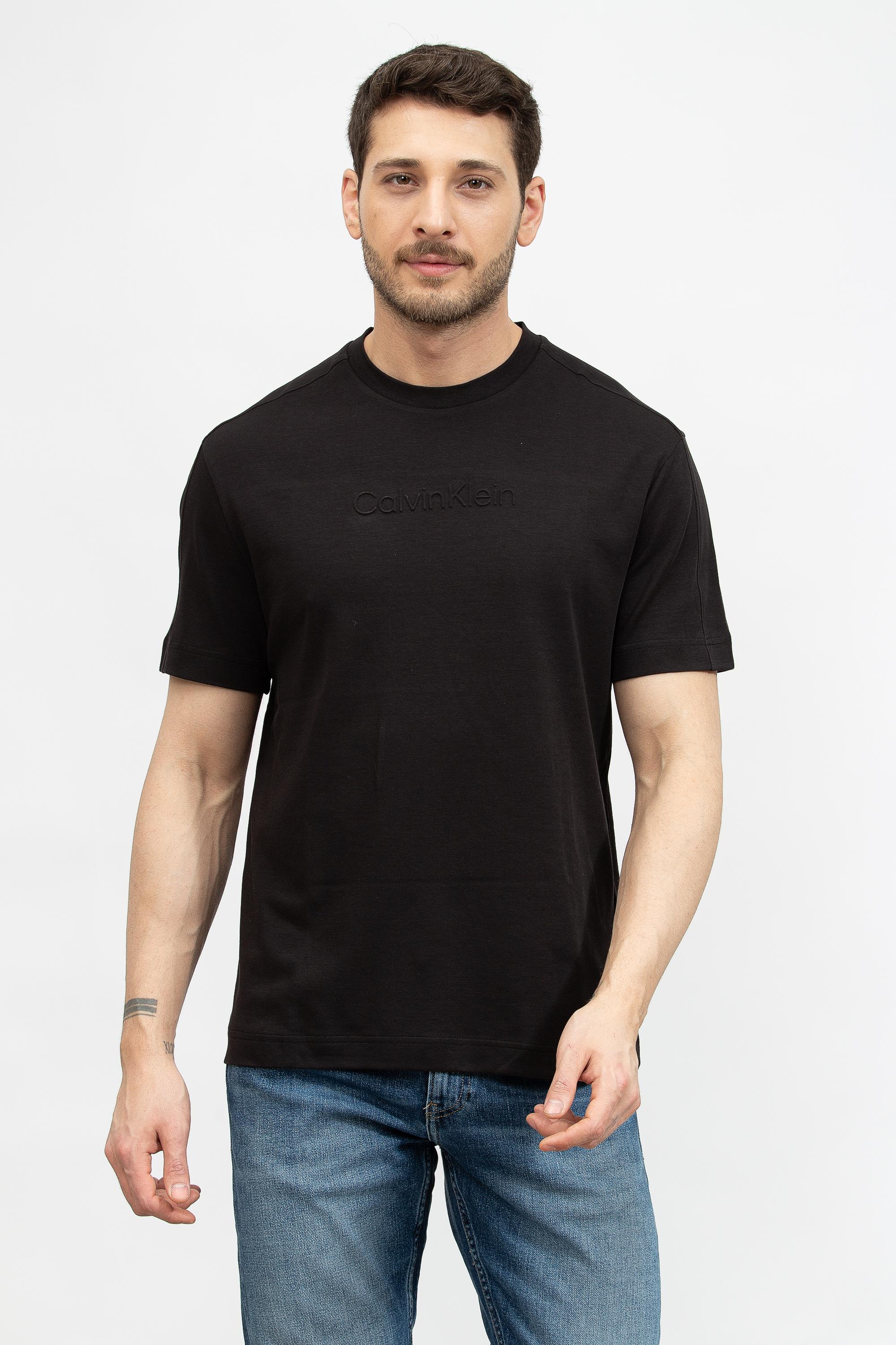 Calvin Klein Embossed Logo Erkek Bisiklet Yaka T-Shirt