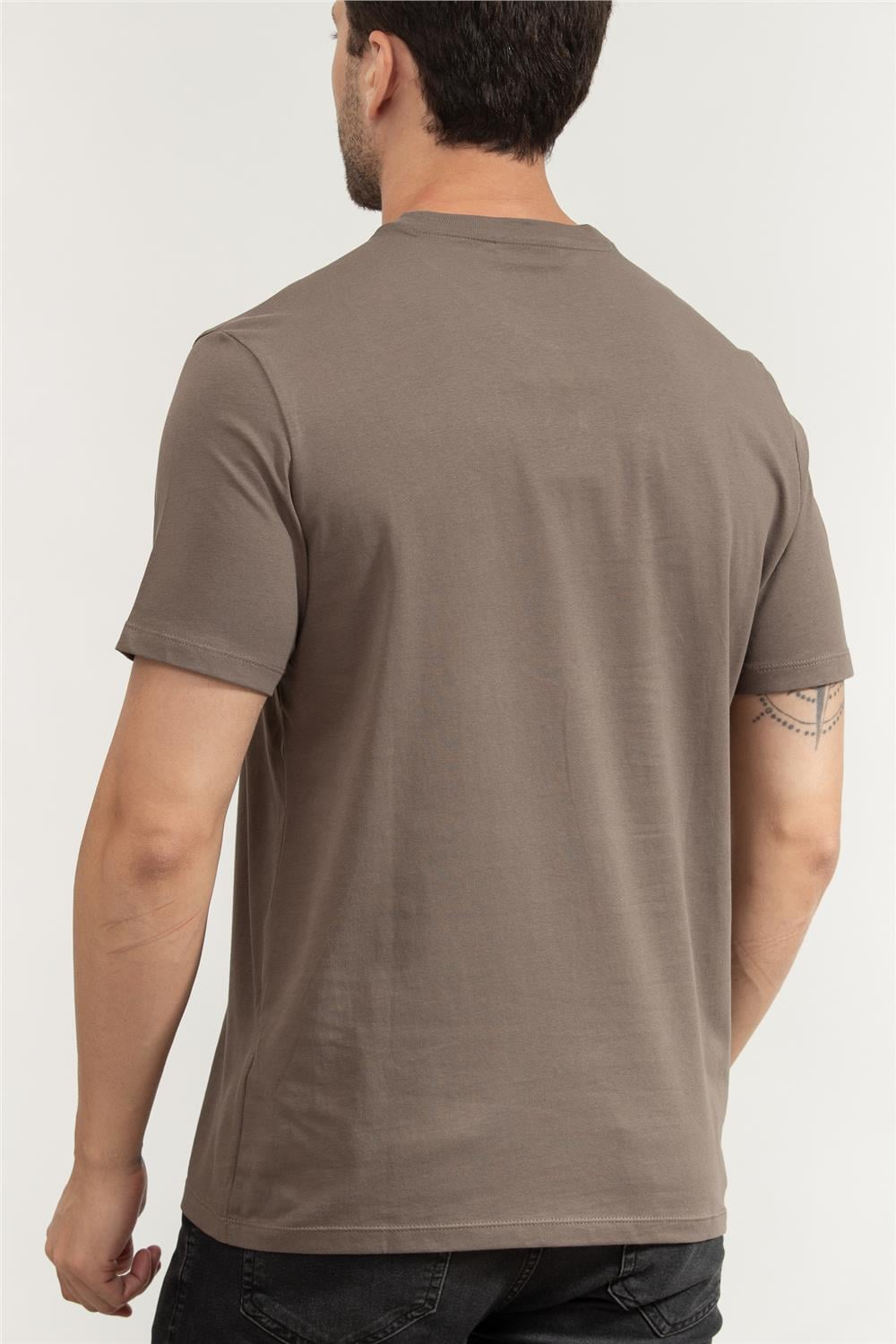 Calvin Klein Erkek Bisiklet Yaka T-Shirt