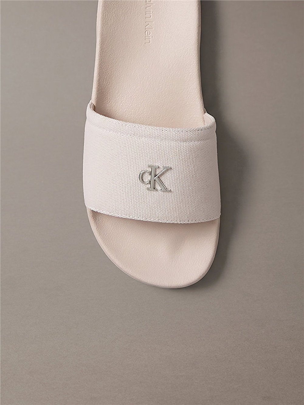 Calvin Klein Ess Slide Canvas Hdw Kadın Terlik Bej