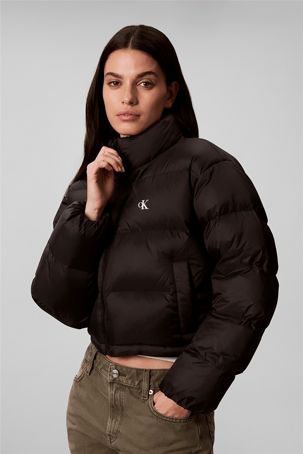 Calvin Klein Essential Mw Crop Puffer Kadın Şişme Mont Siyah