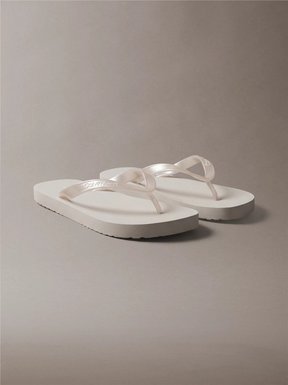 Calvin Klein Flip Flop Tpu Metall Kadın Terlik Gri