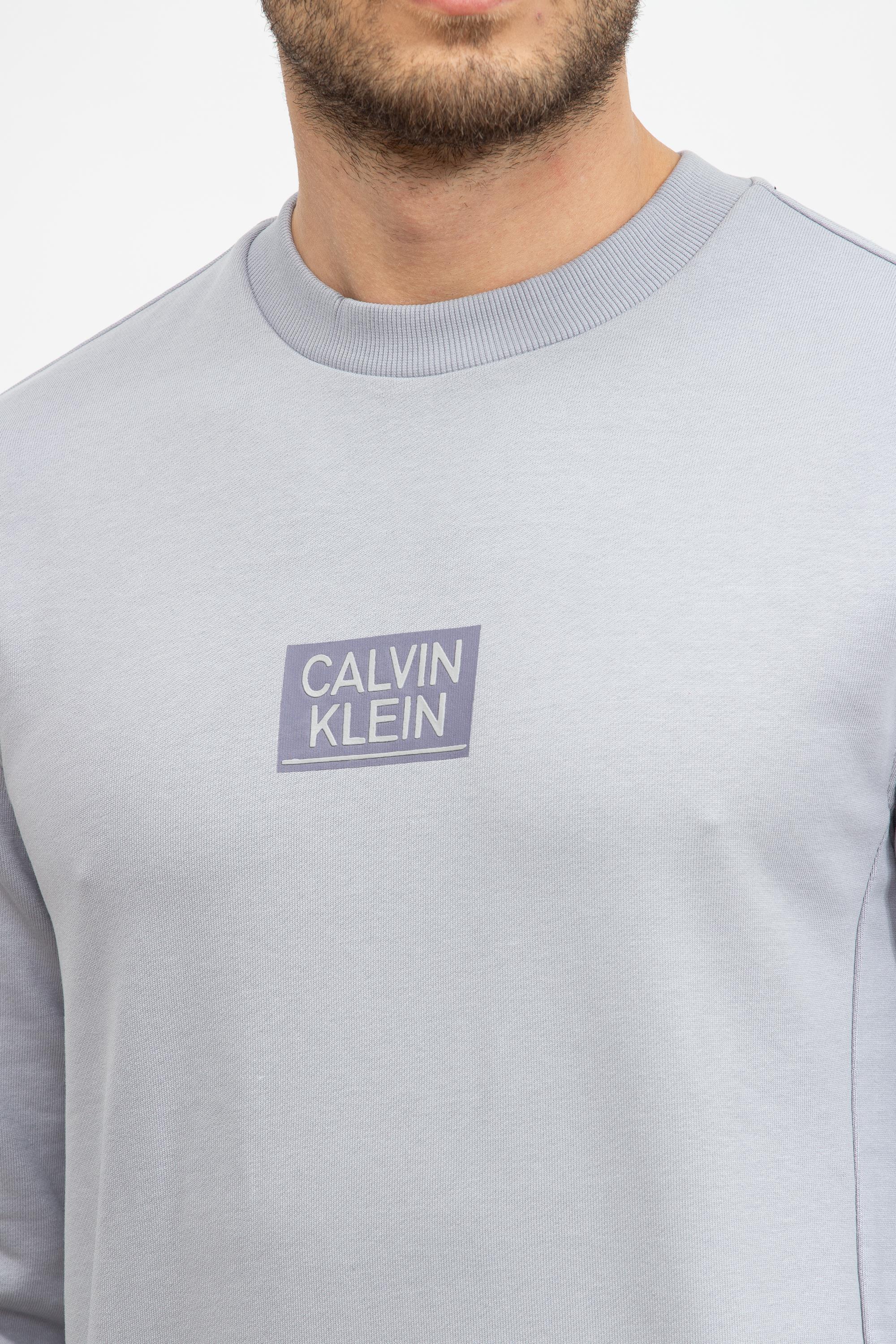Calvin Klein Gloss Stencil Logo Erkek Bisiklet Yaka Sweatshirt