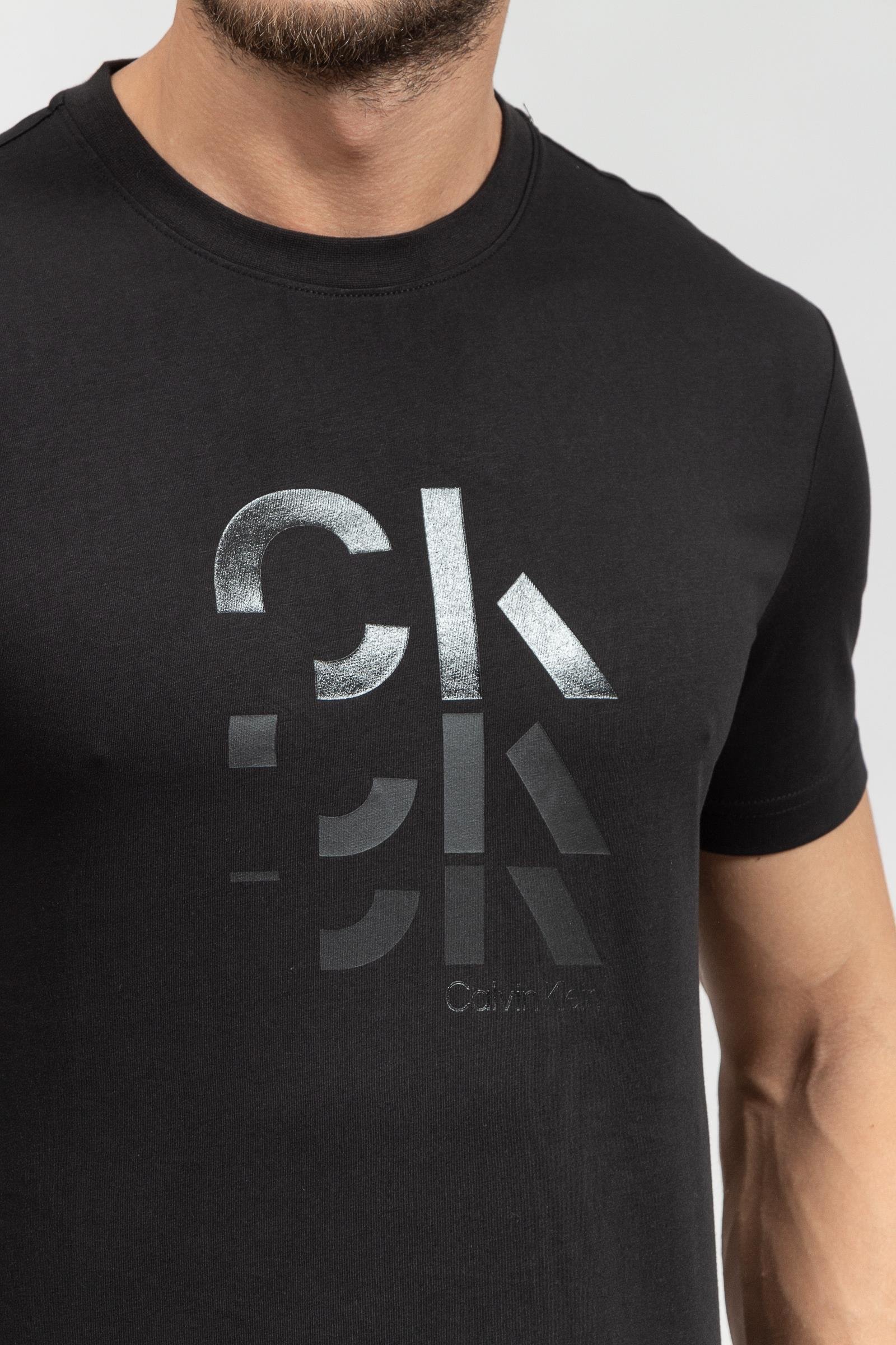 Calvin Klein Graphic Triple Logo Erkek Bisiklet Yaka T-Shirt