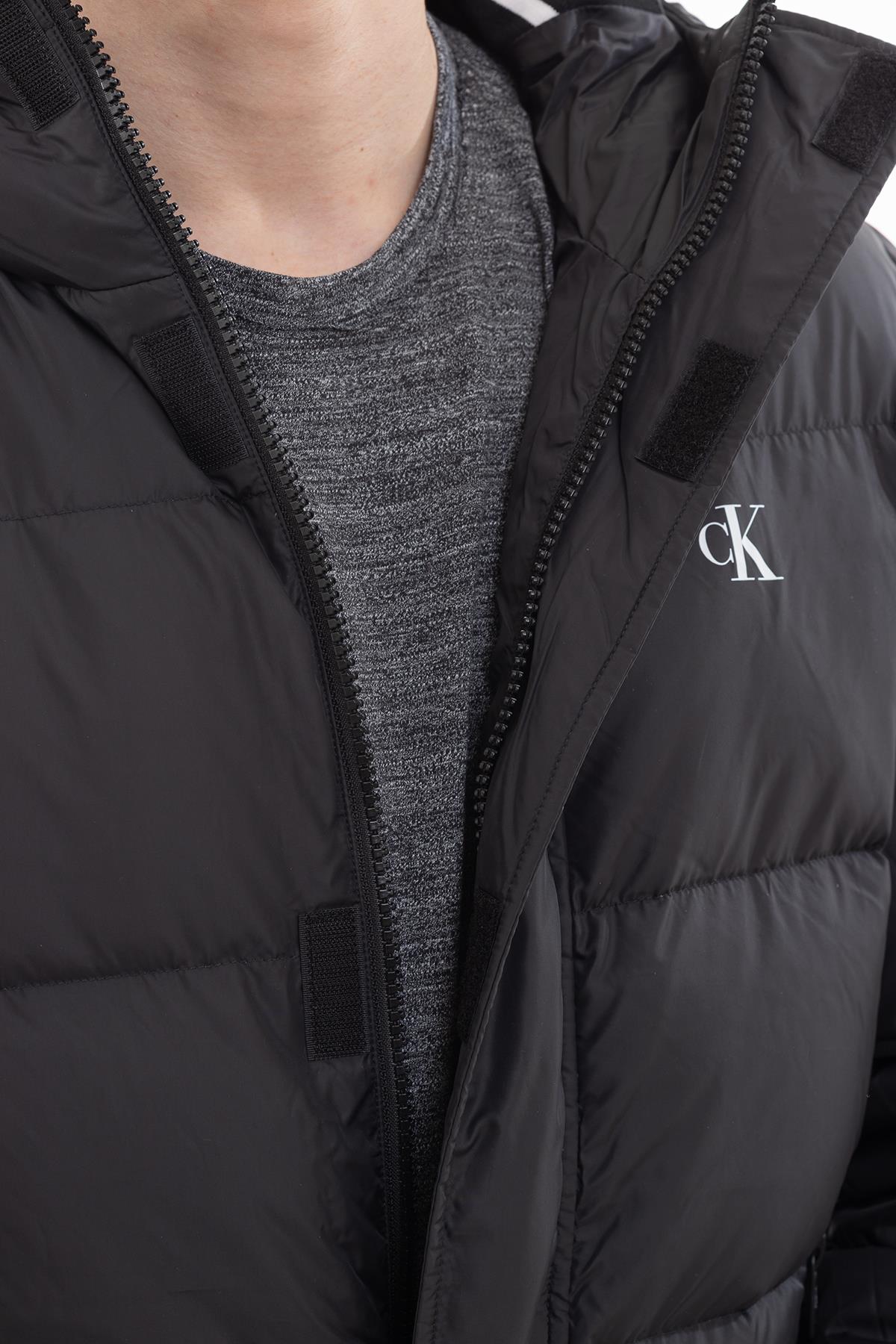 Calvin Klein Hooded Down Puffer Erkek Mont