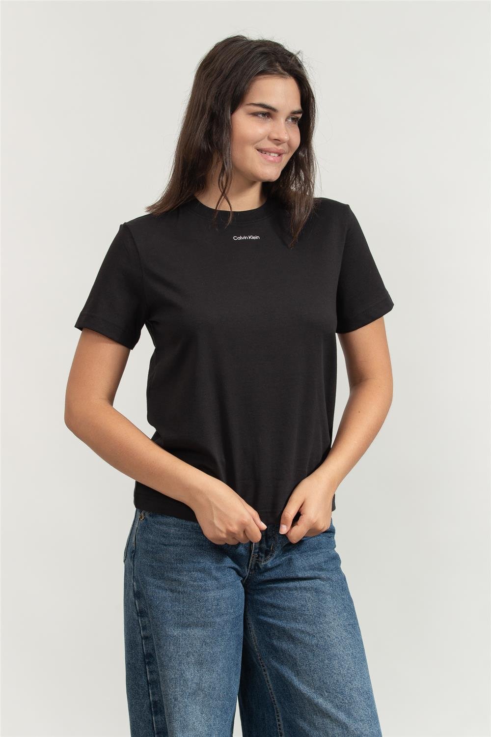 Calvin Klein Kadın Bisiklet Yaka T-Shirt