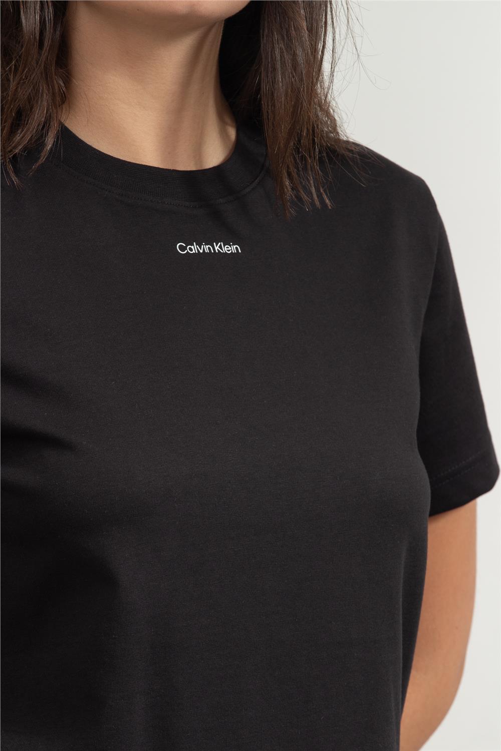 Calvin Klein Kadın Bisiklet Yaka T-Shirt