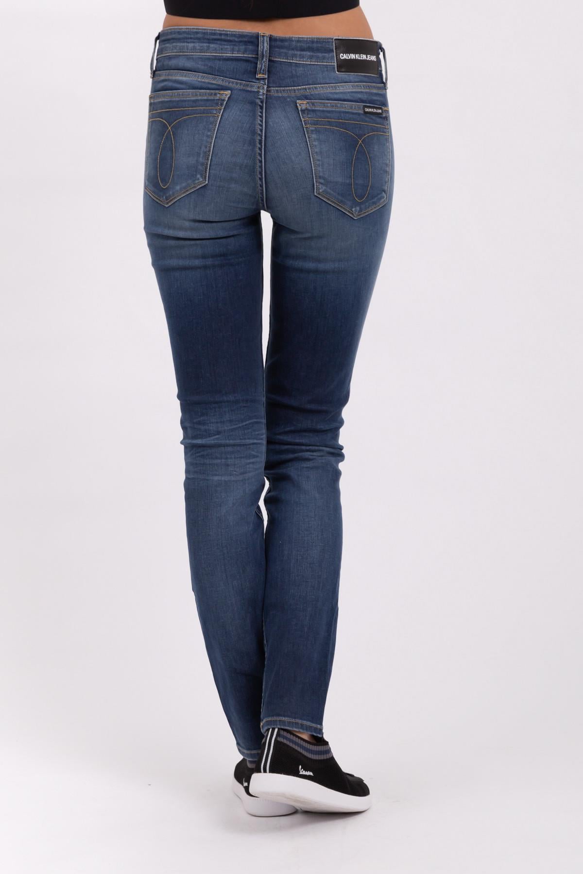 Calvin Klein Kadın Jean Pantolon