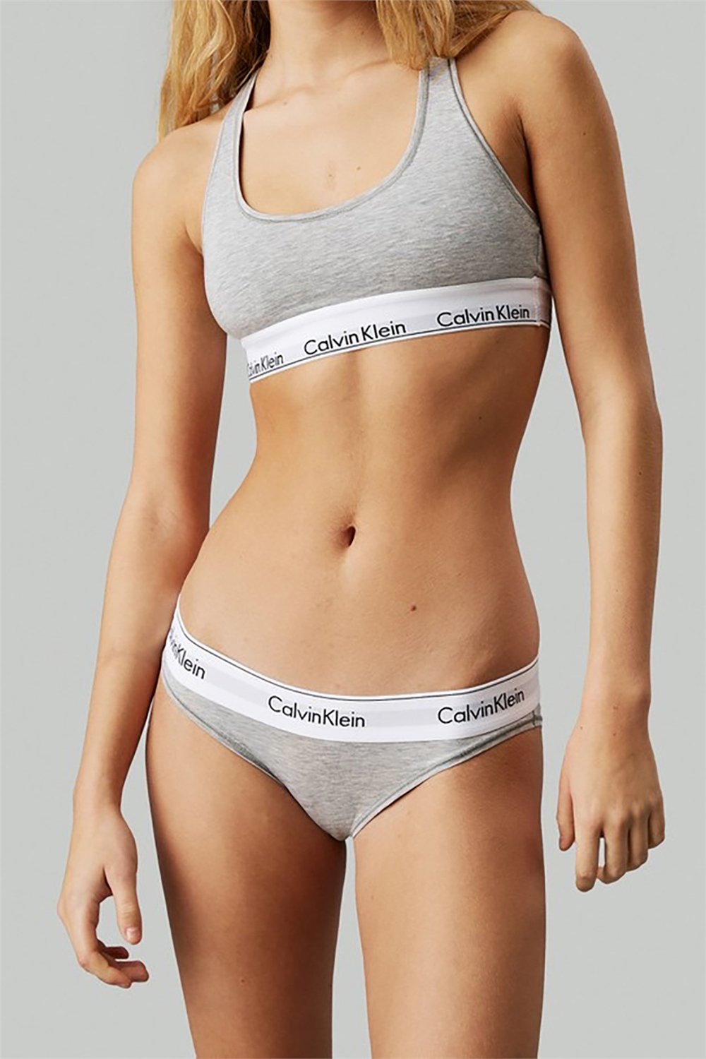 Calvin Klein Kadın Külot Gri