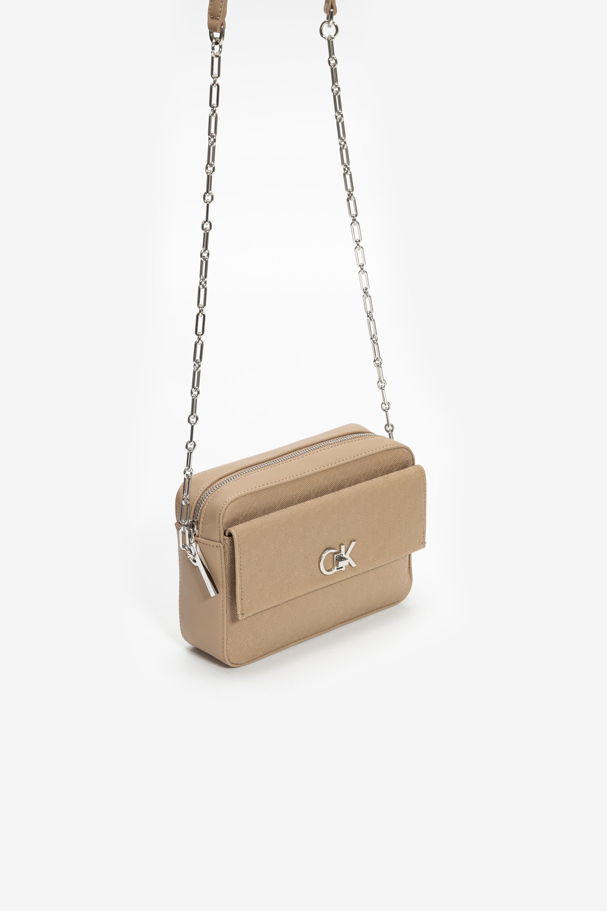 calvin-klein-kadin-mini-omuz-cantasi--b659-.jpg