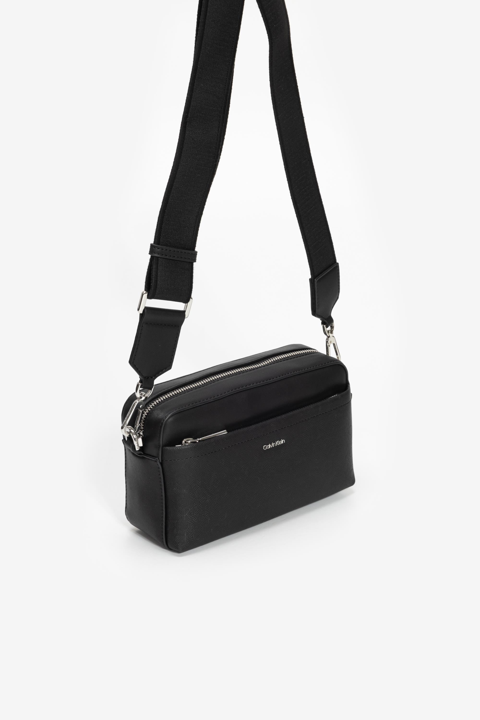 calvin-klein-kadin-mini-omuz-cantasi-21b91b.jpg