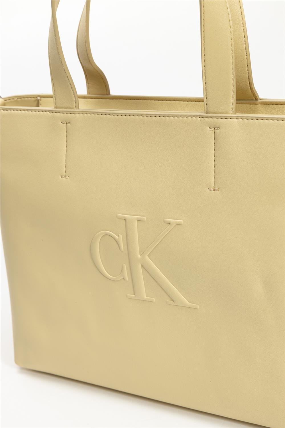 Calvin Klein Kadın Mini Omuz Çantası