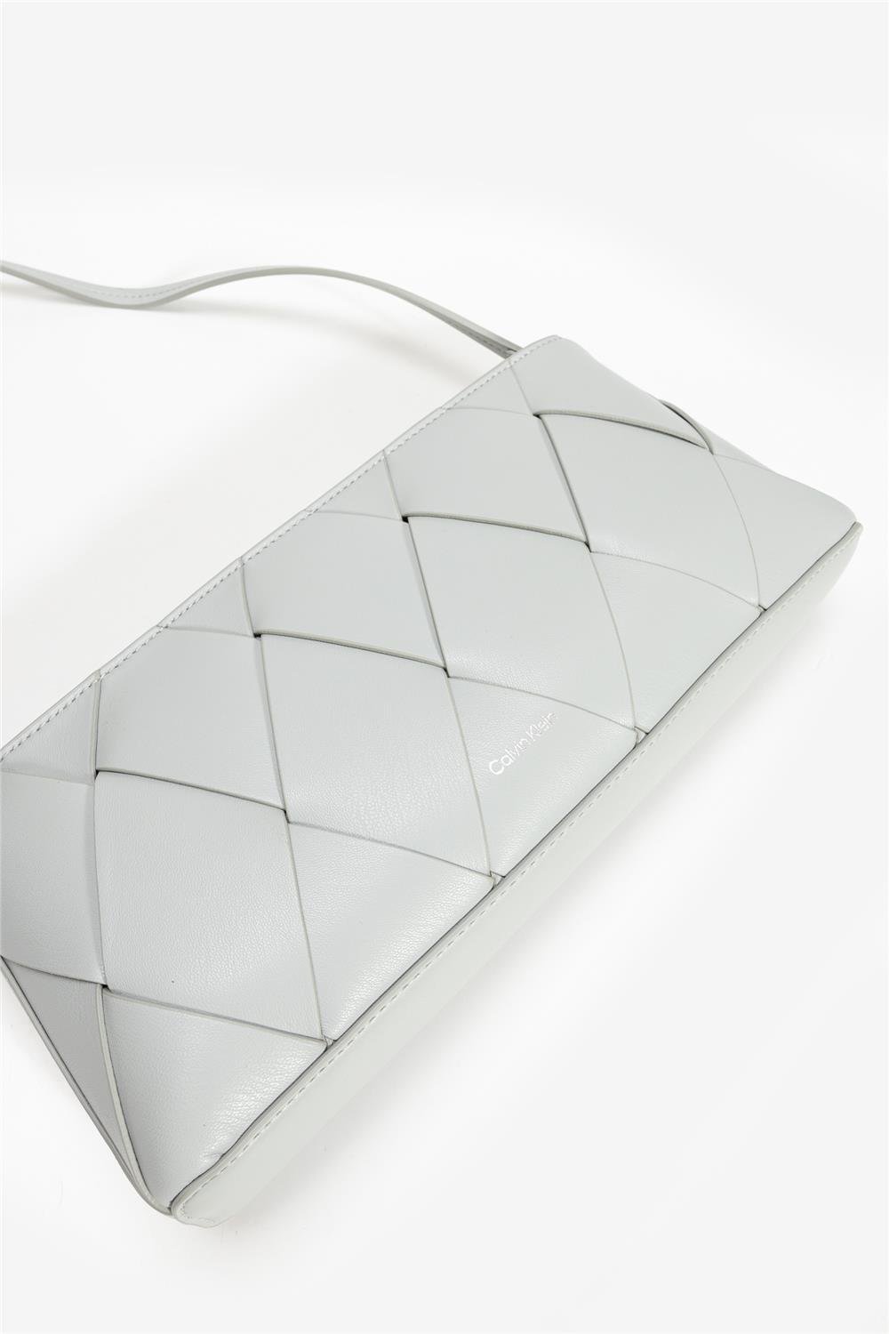 Calvin Klein Kadın Omuz Çantası