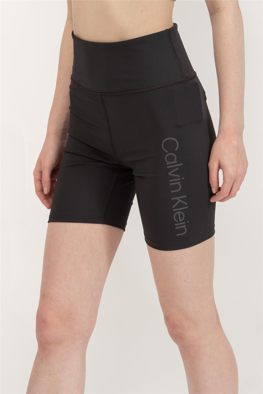 Calvin Klein Kadın Spor Şortu